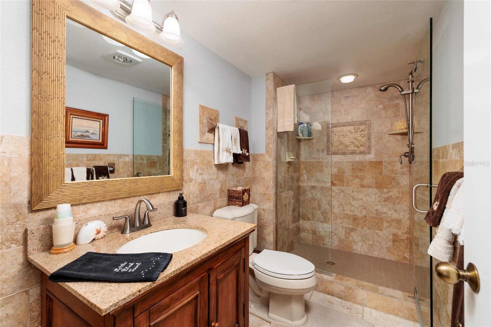 Image 26 of 100 For 2795 Kipps Colony Drive S 101-102