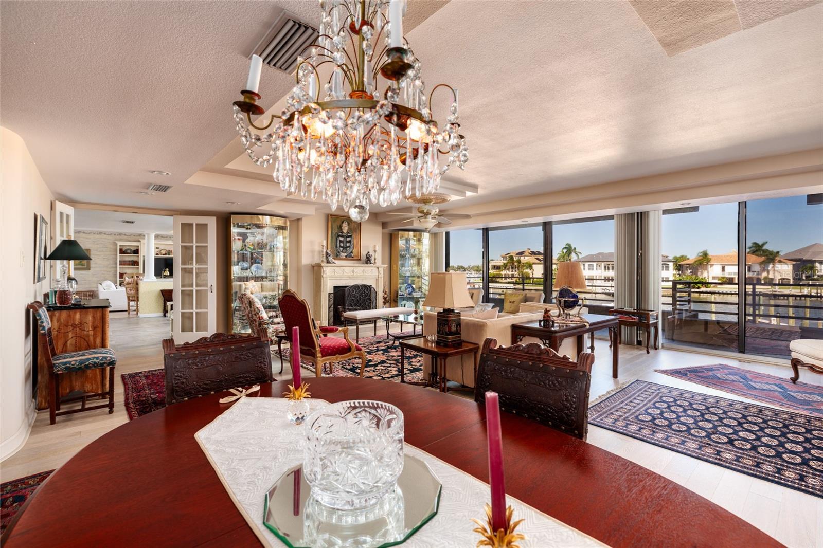 Image 8 of 100 For 2795 Kipps Colony Drive S 101-102