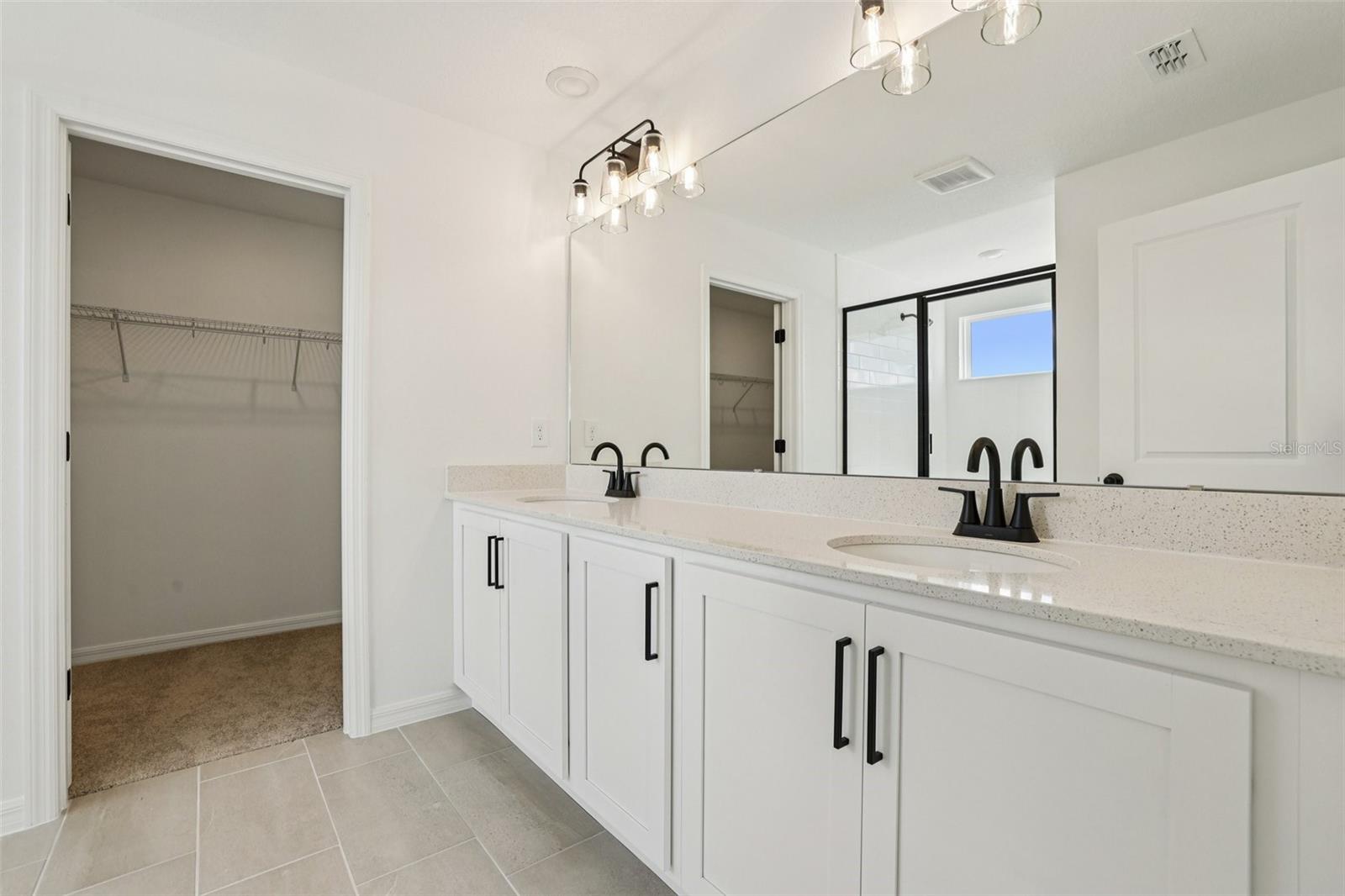 Image 33 of 42 For 2491 Zuni Road