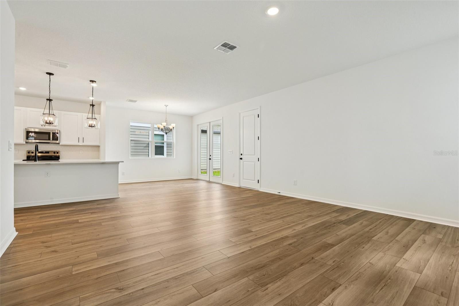 Image 6 of 42 For 2491 Zuni Road