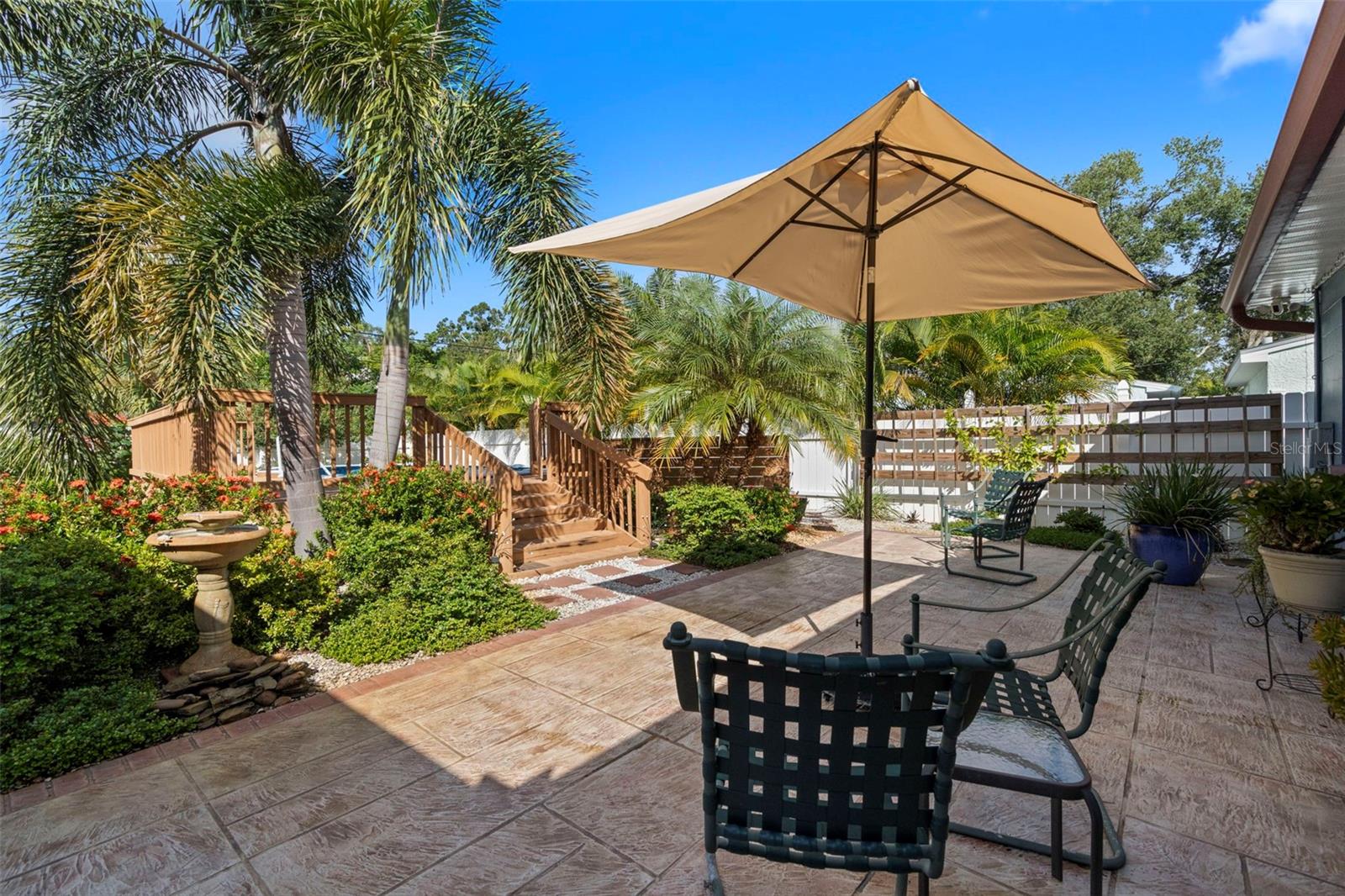 Image 25 of 50 For 1419 Gray Street S