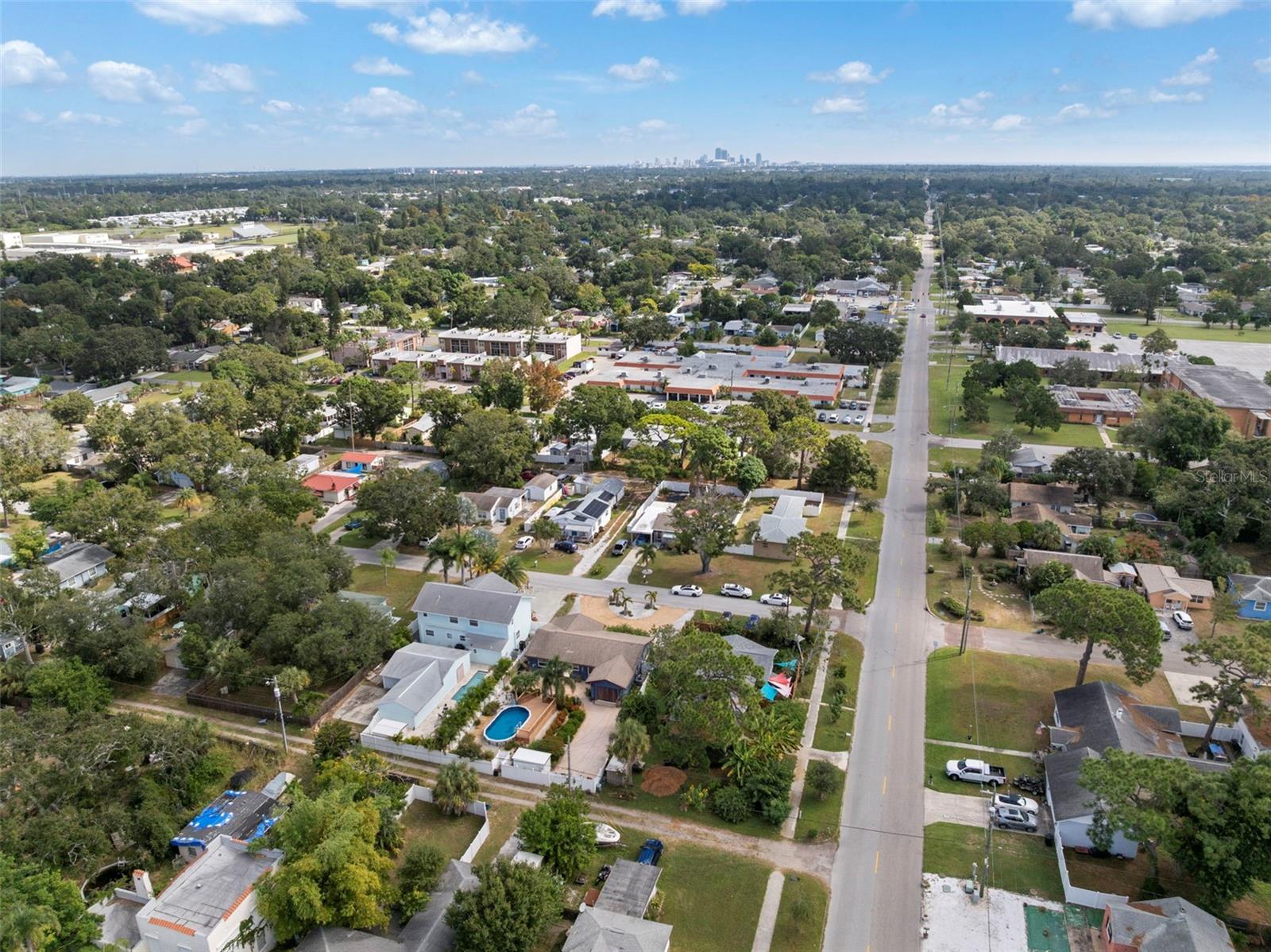 Image 43 of 50 For 1419 Gray Street S