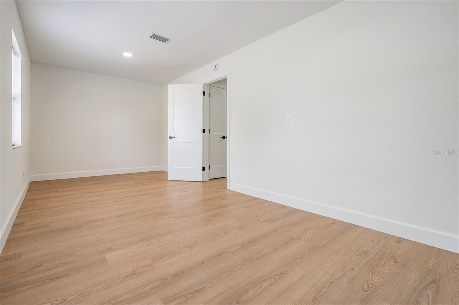 Image 19 of 25 For 8317 Marks Street A