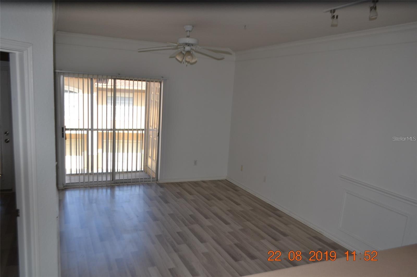 Image 4 of 8 For 4323 Bayside Village Drive 206