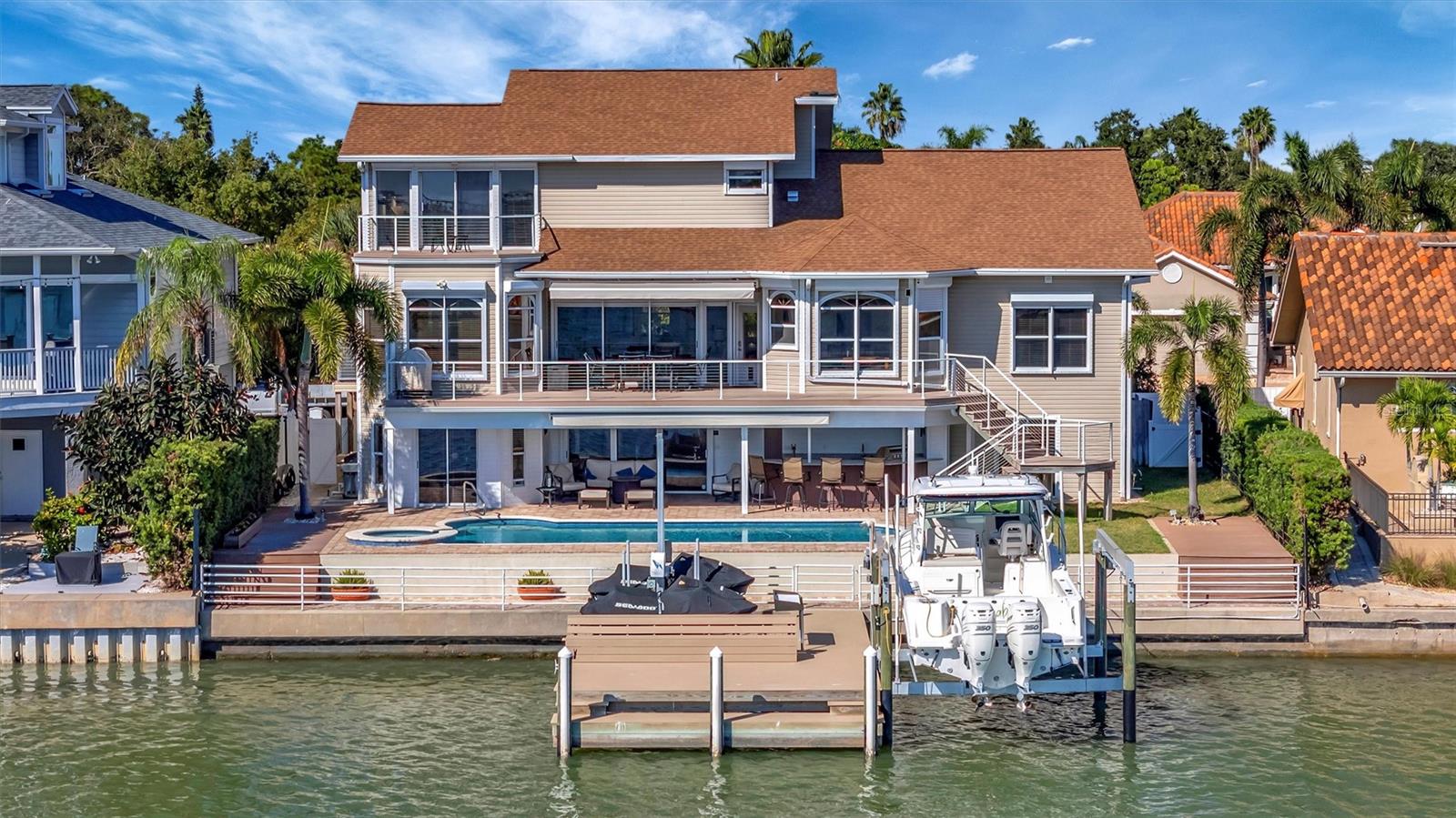 Listing photo id 2 for 5918 Skimmer Point Boulevard S