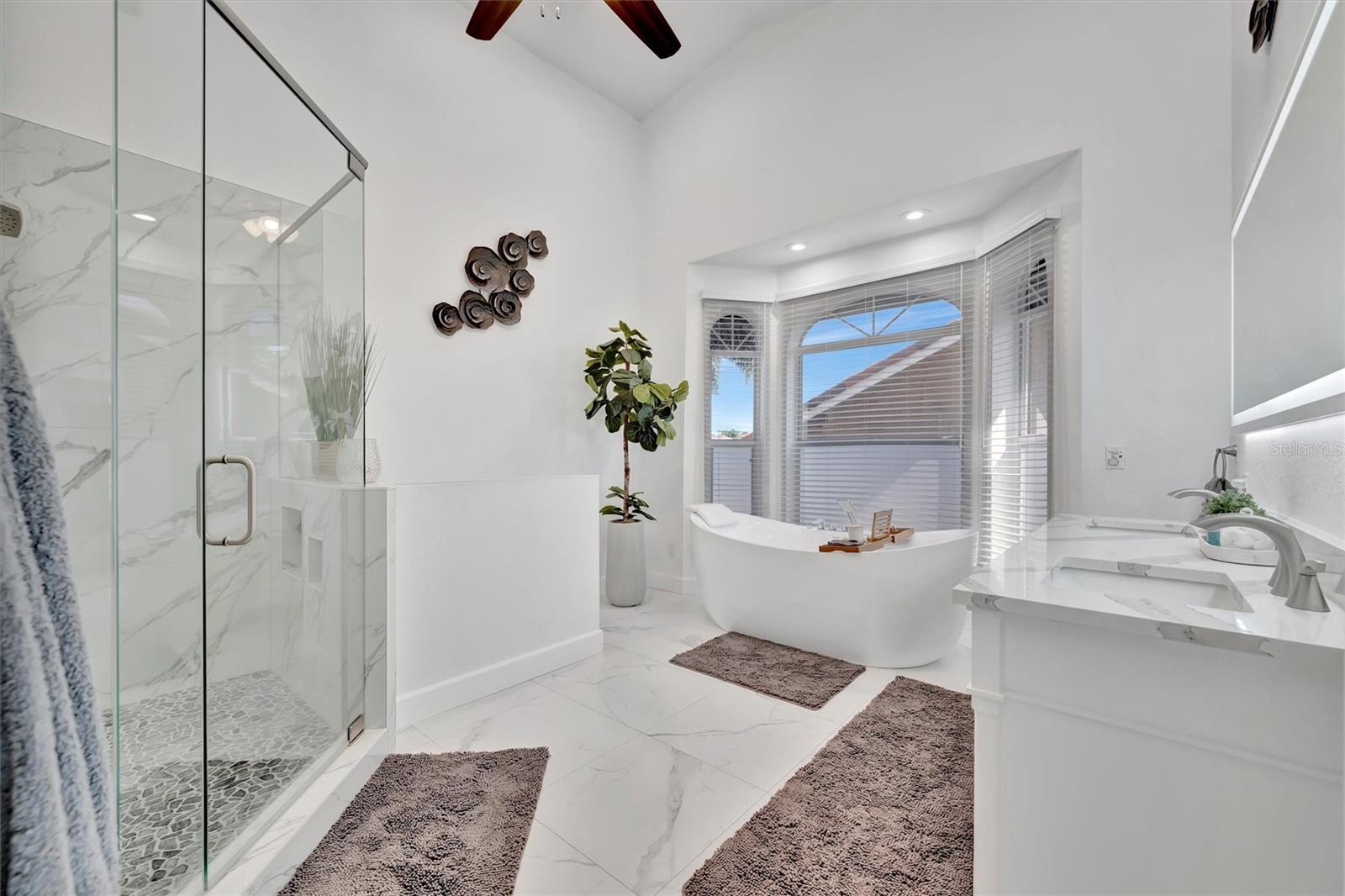 Listing photo id 49 for 5918 Skimmer Point Boulevard S