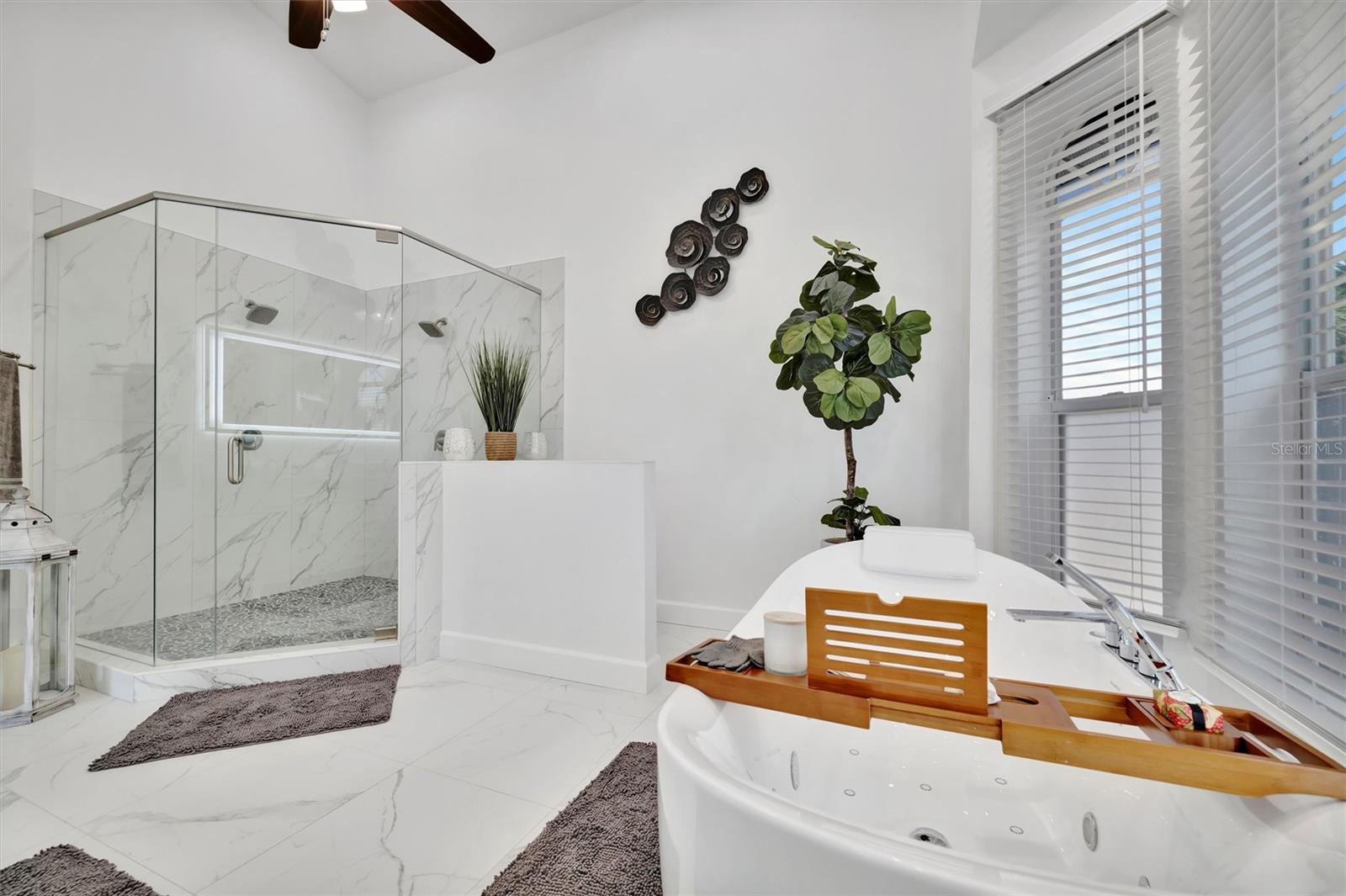 Listing photo id 55 for 5918 Skimmer Point Boulevard S