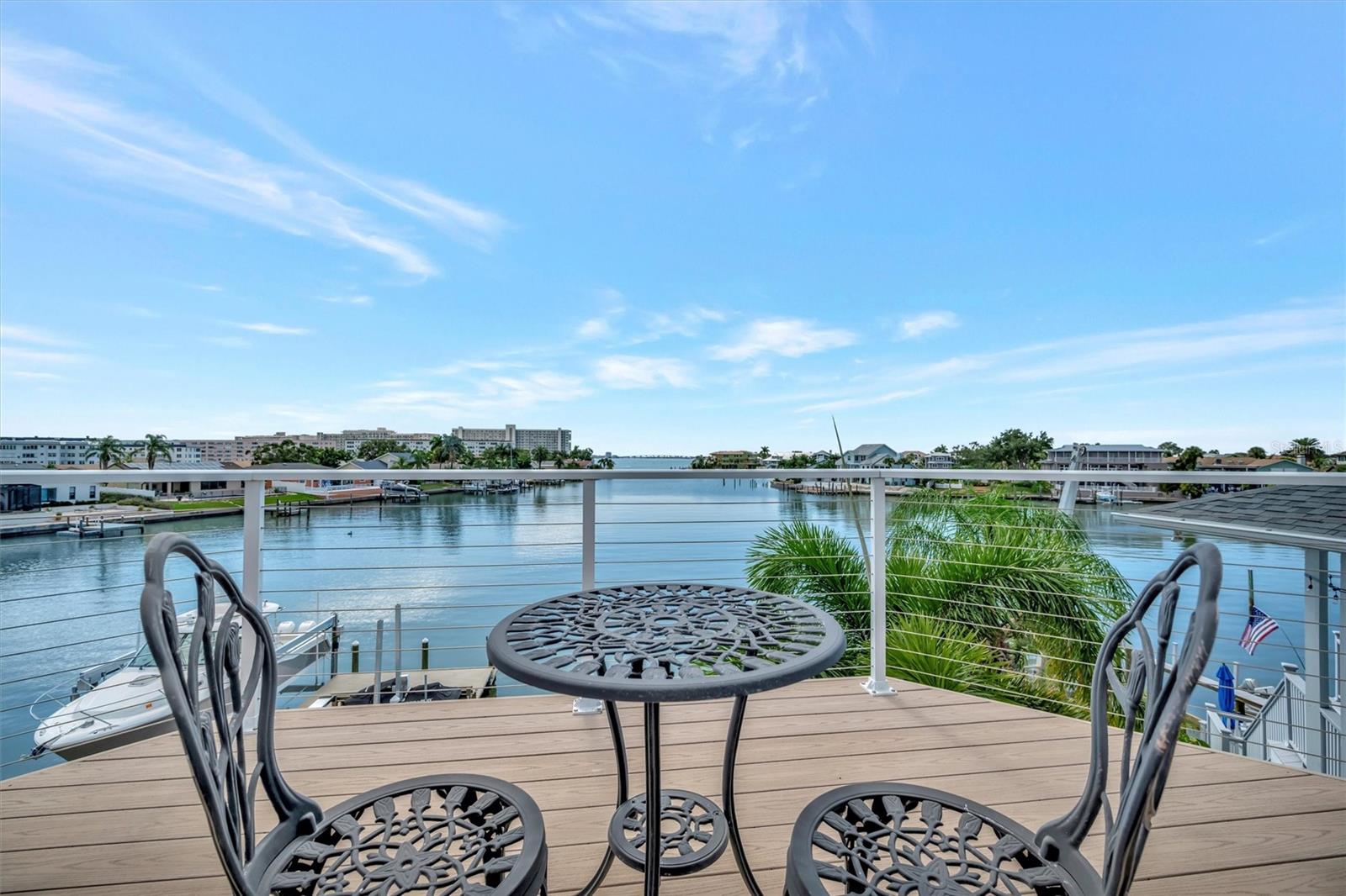 Listing photo id 81 for 5918 Skimmer Point Boulevard S