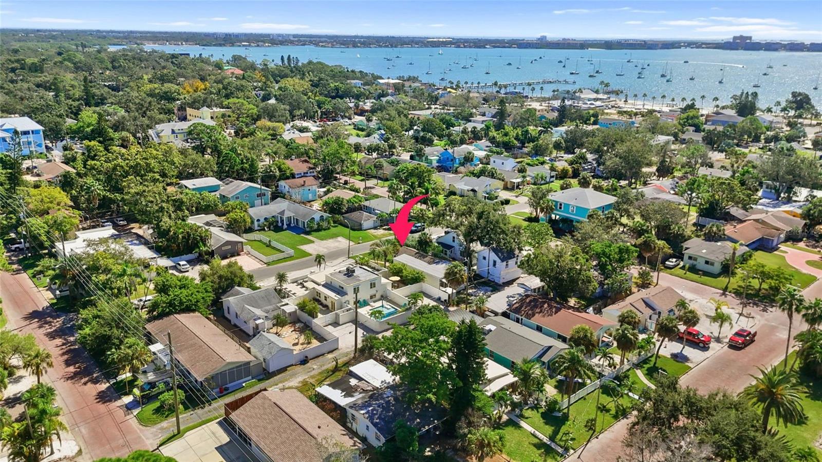 Image 28 of 31 For 2925 Clinton Street S