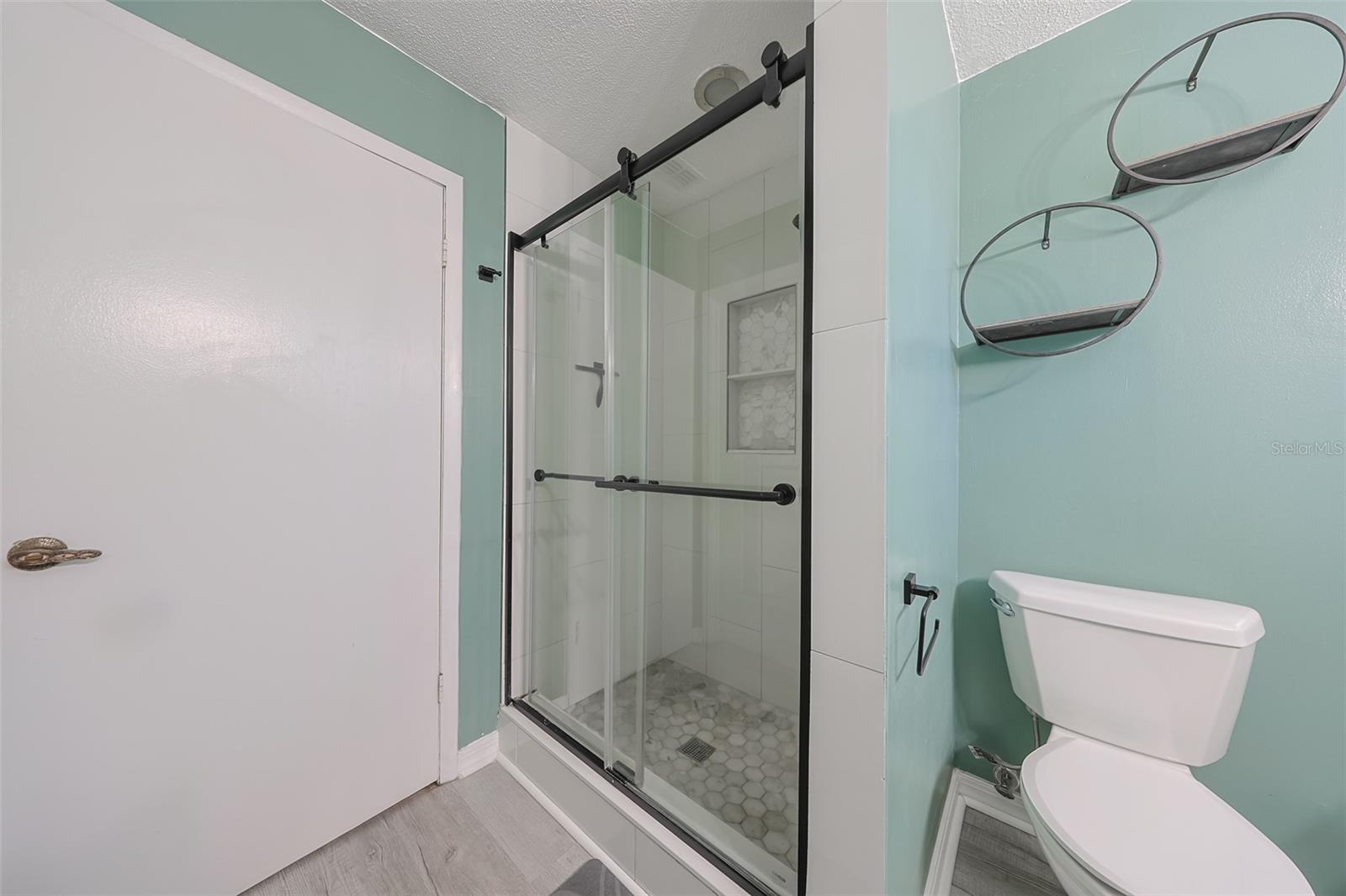 Image 26 of 49 For 1507 76th Avenue N