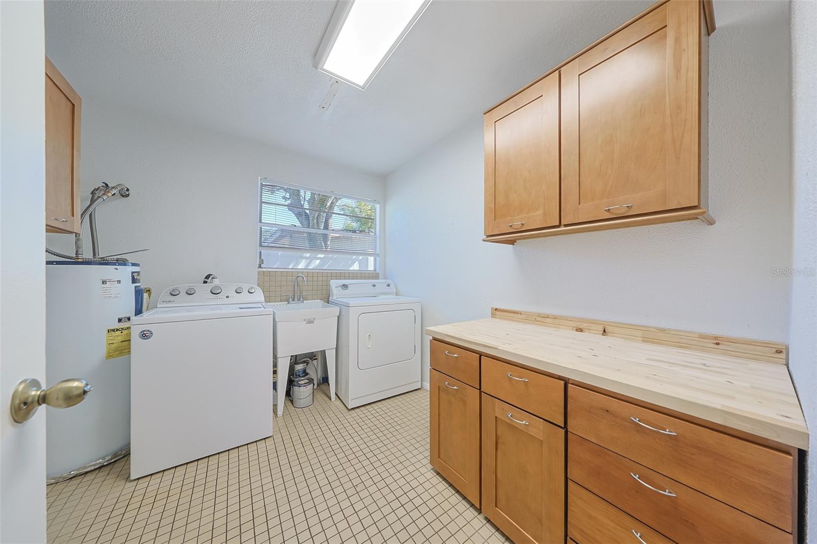 Image 27 of 49 For 1507 76th Avenue N