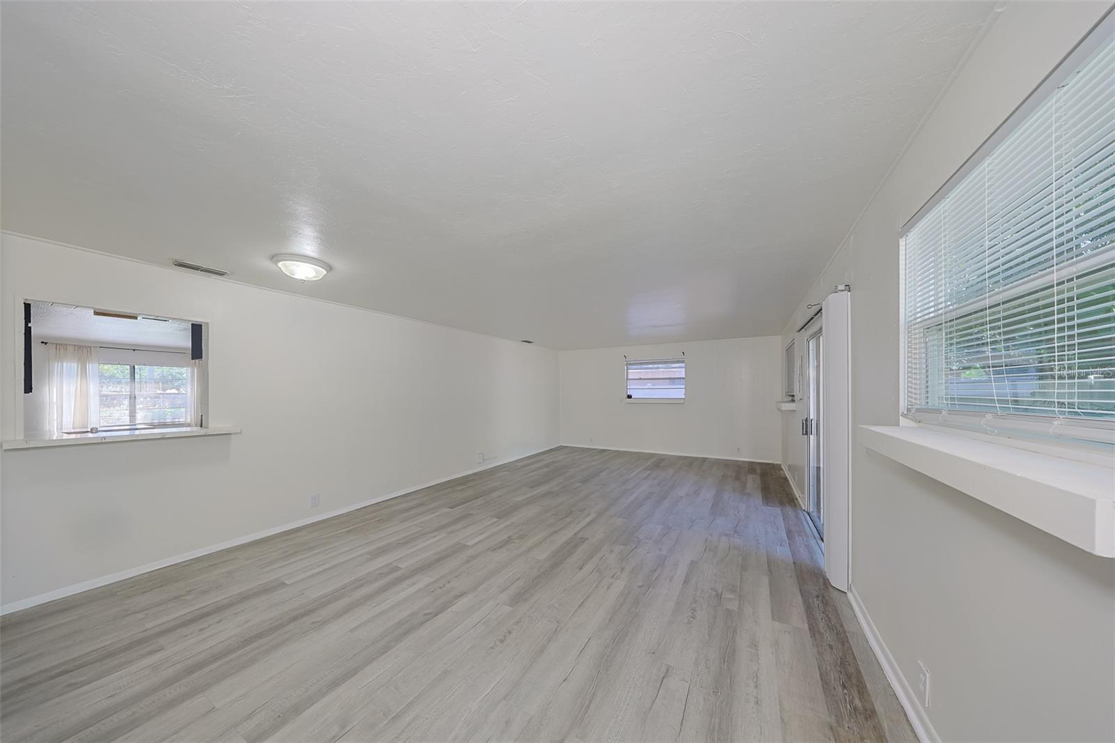 Image 29 of 49 For 1507 76th Avenue N