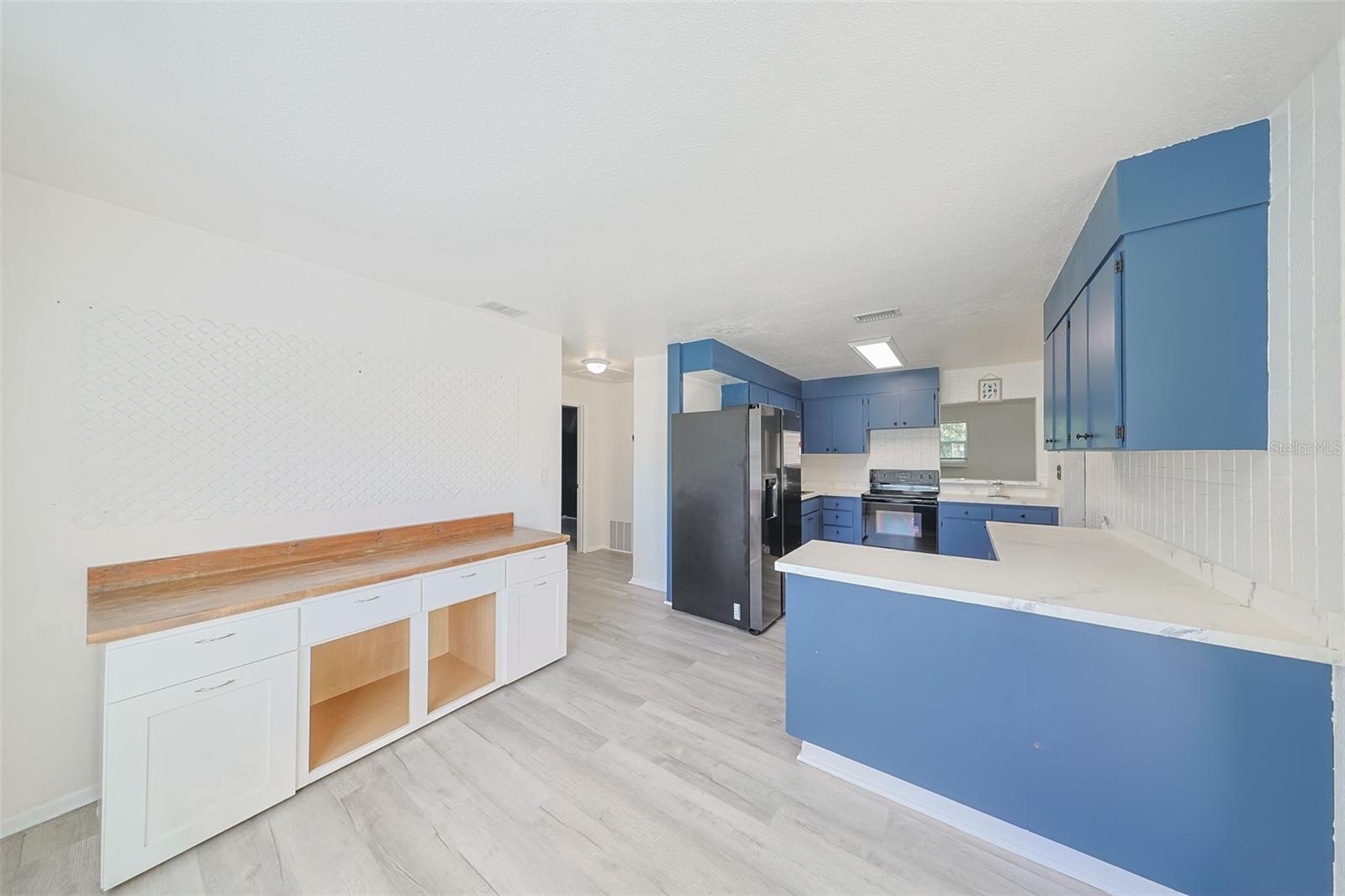 Image 7 of 49 For 1507 76th Avenue N