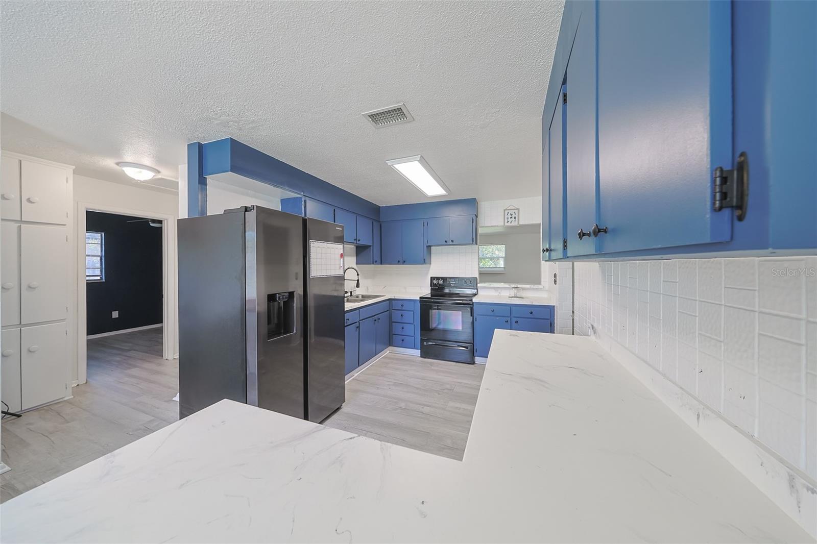 Image 9 of 49 For 1507 76th Avenue N