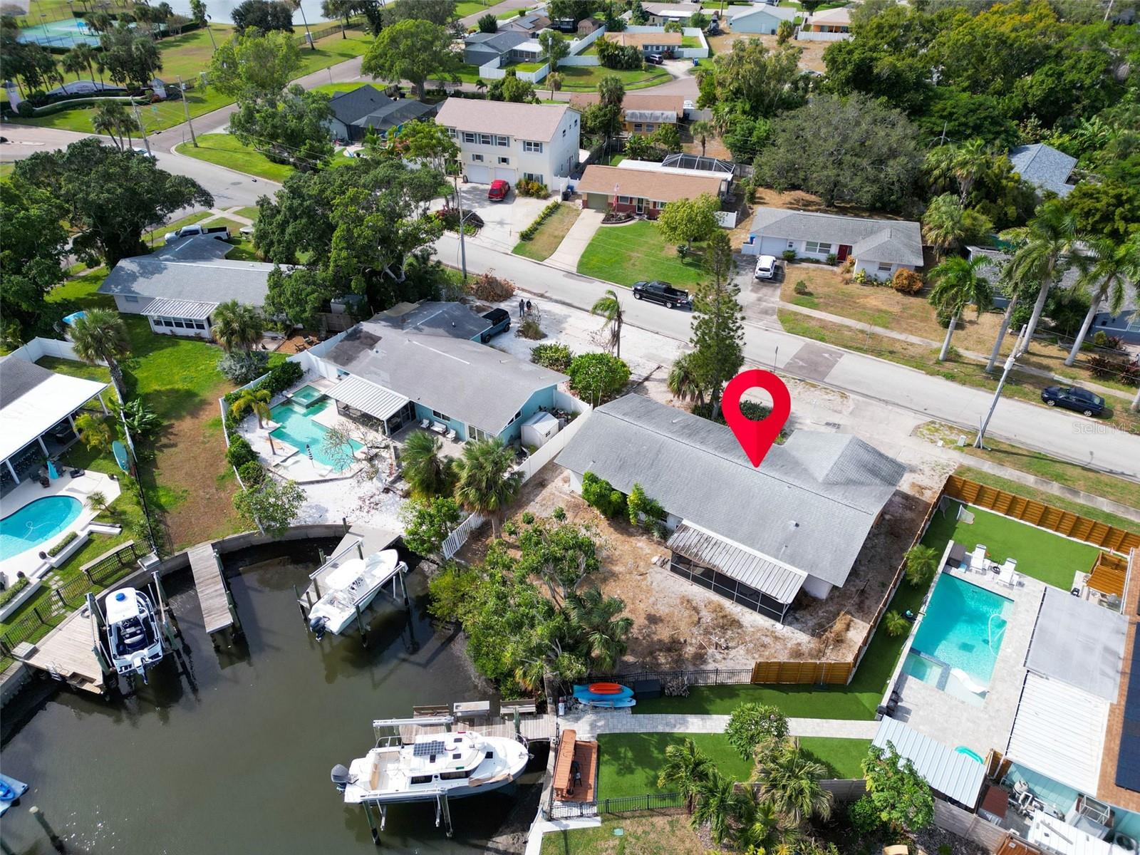 Details for 4540 Beach Drive Se, ST PETERSBURG, FL 33705