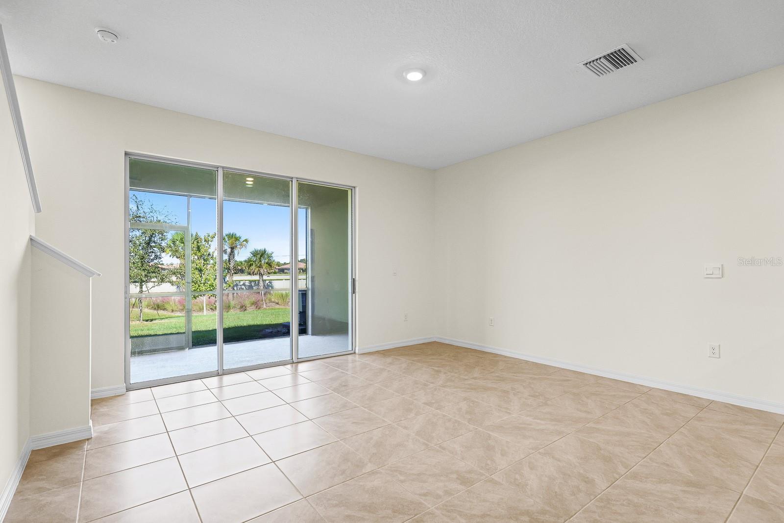 Image 10 of 36 For 176 Mangrove Shade Circle