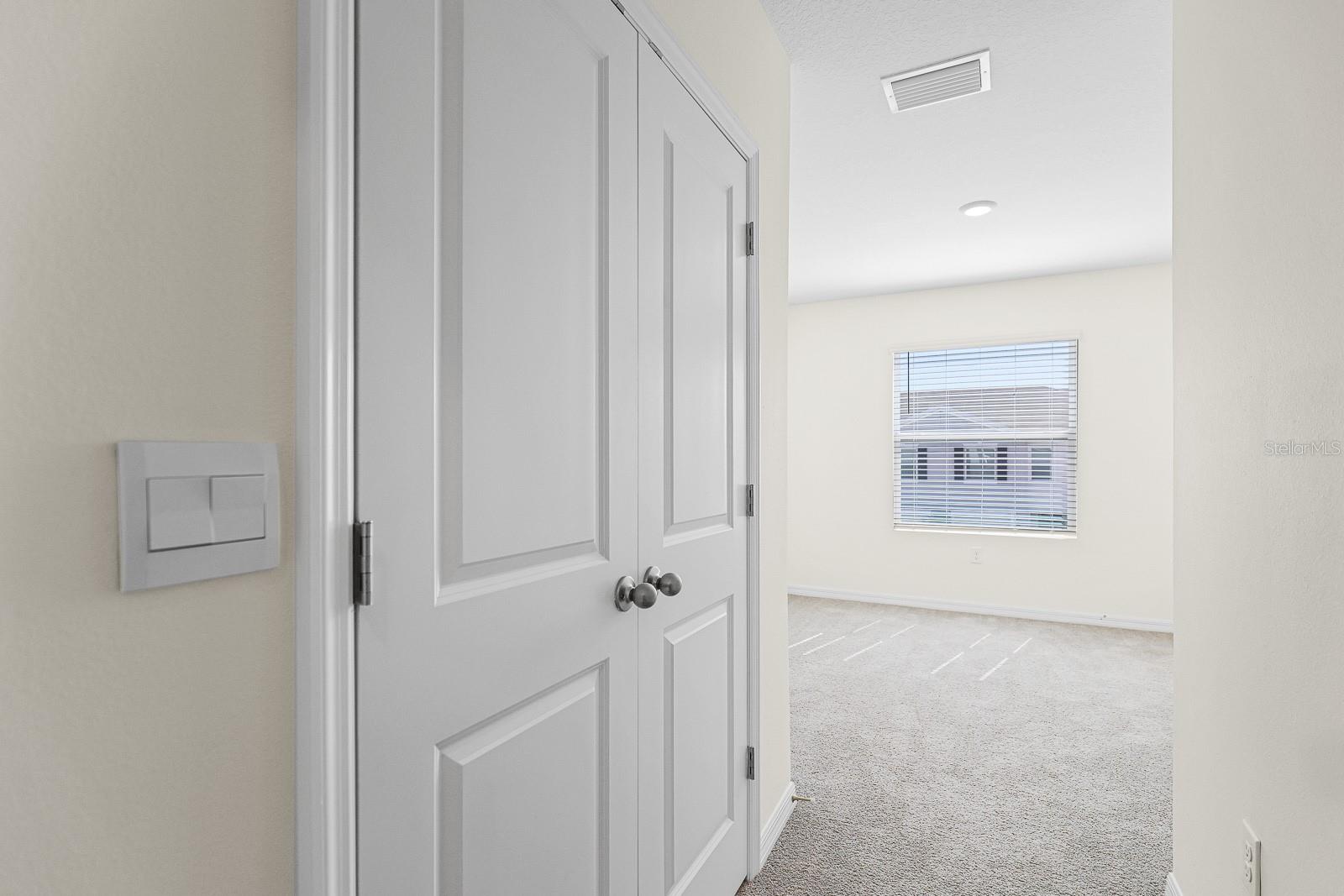 Image 19 of 36 For 176 Mangrove Shade Circle