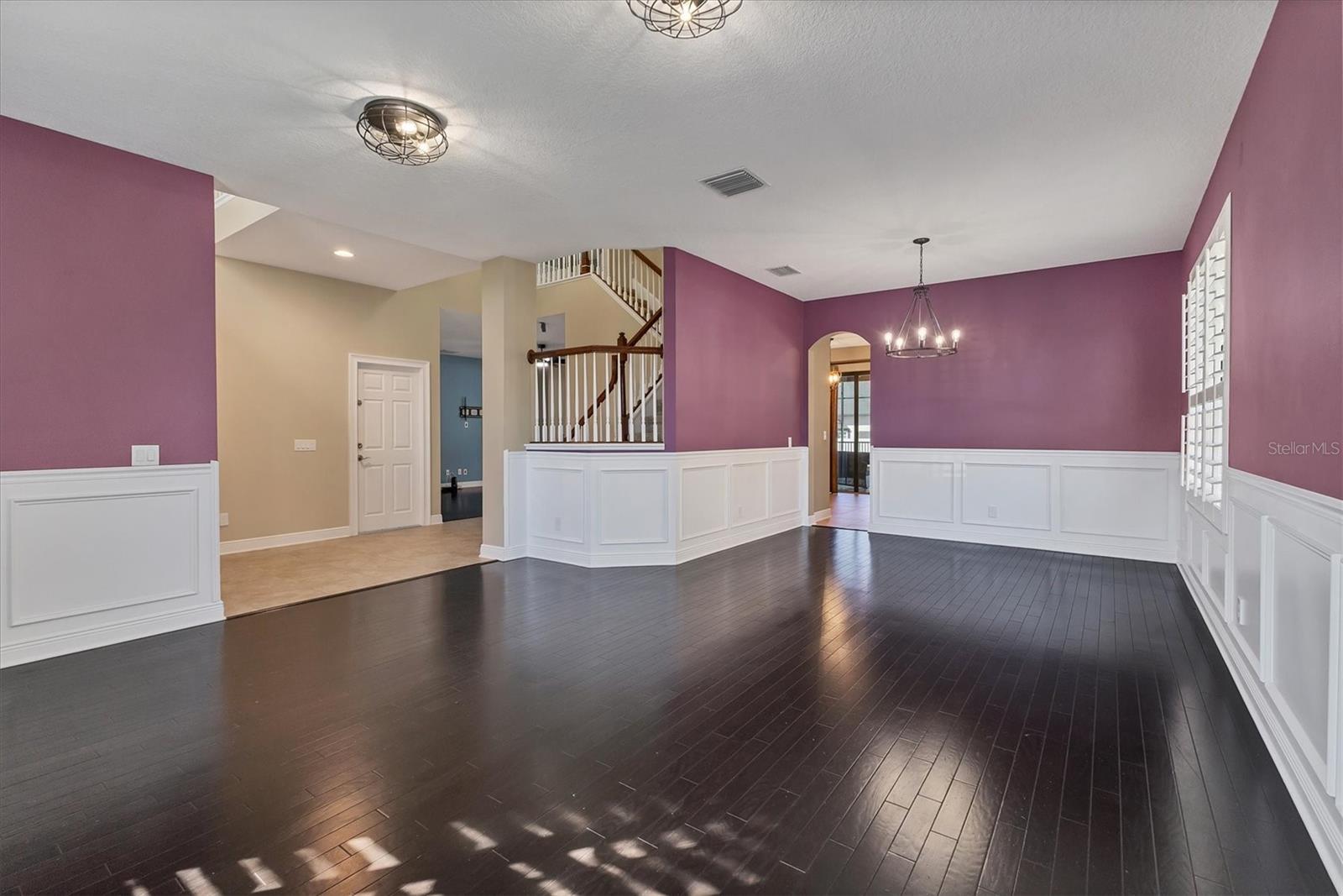 Listing photo id 20 for 9438 59th Street N