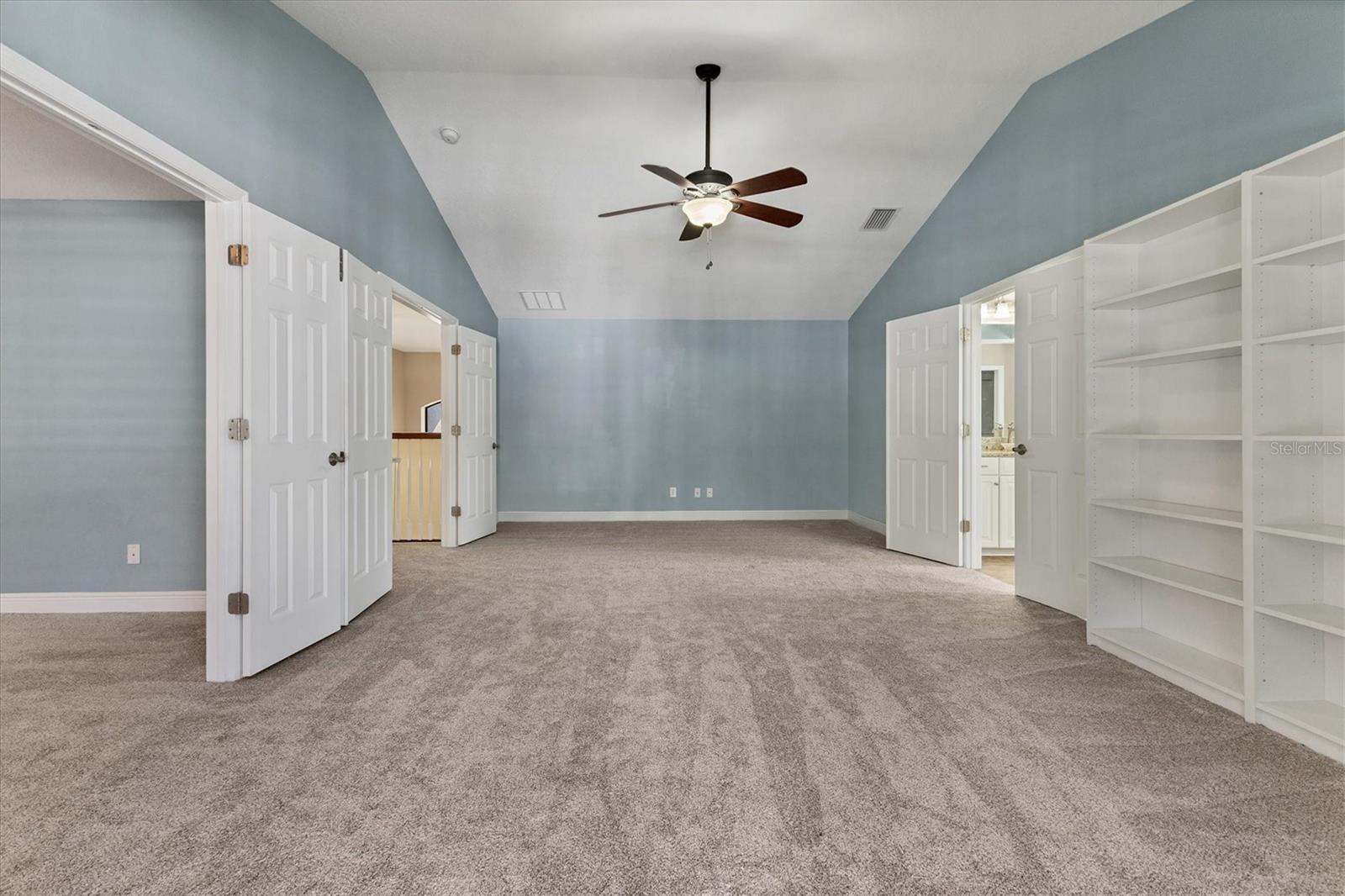 Listing photo id 28 for 9438 59th Street N