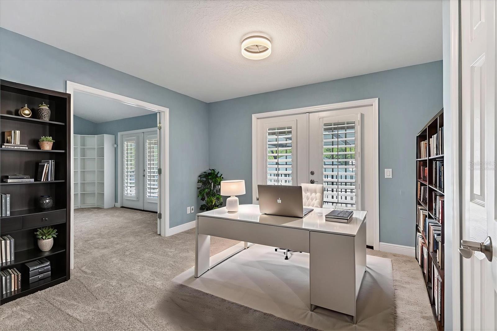 Listing photo id 36 for 9438 59th Street N