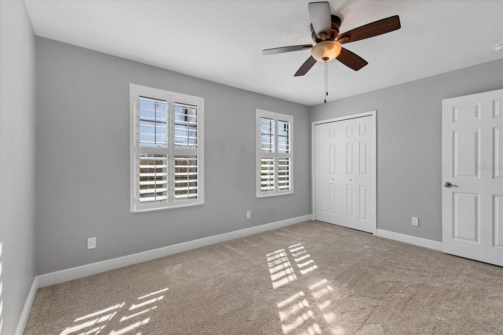 Listing photo id 42 for 9438 59th Street N
