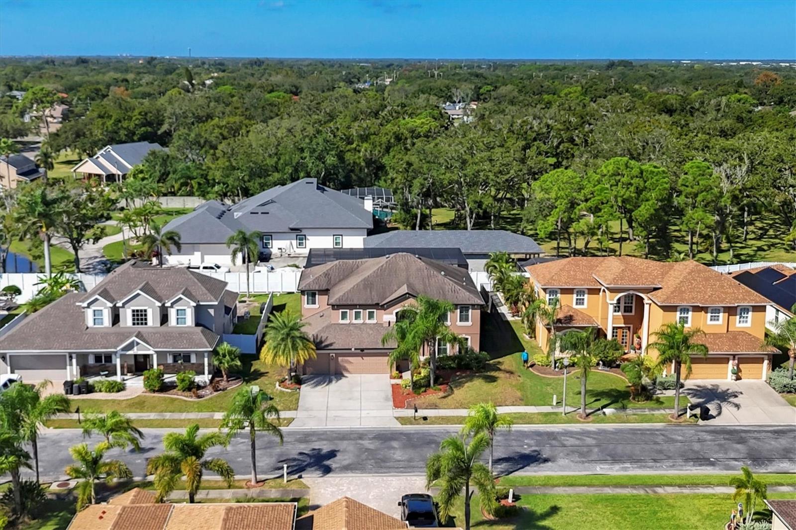 Listing photo id 65 for 9438 59th Street N