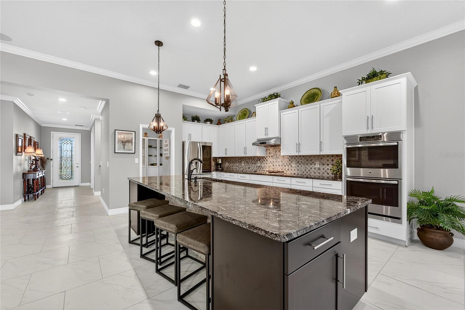 Image 19 of 91 For 11525 Lake Lucaya Drive