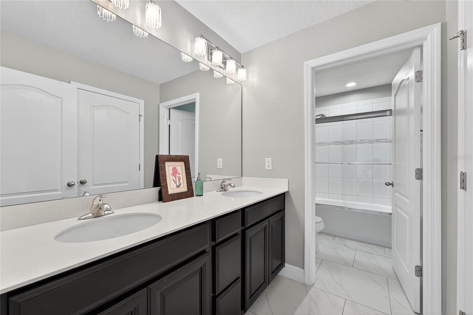 Image 67 of 91 For 11525 Lake Lucaya Drive