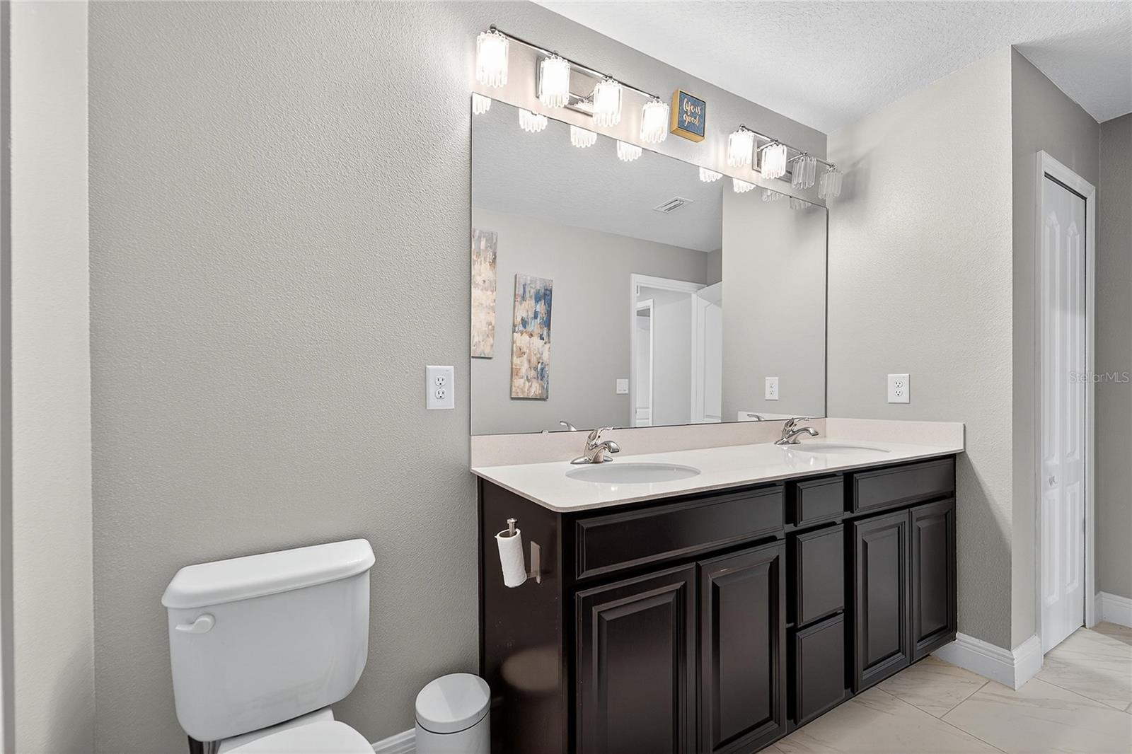 Image 71 of 91 For 11525 Lake Lucaya Drive