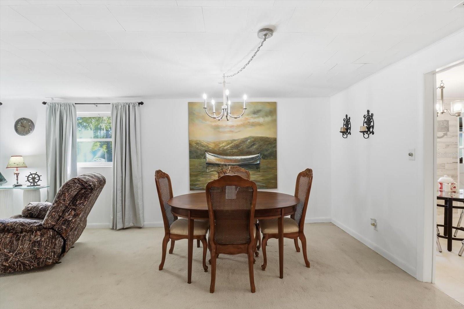 Image 10 of 50 For 11641 Salmon Drive