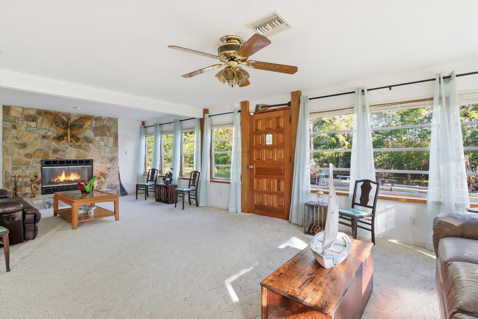 Image 4 of 50 For 11641 Salmon Drive