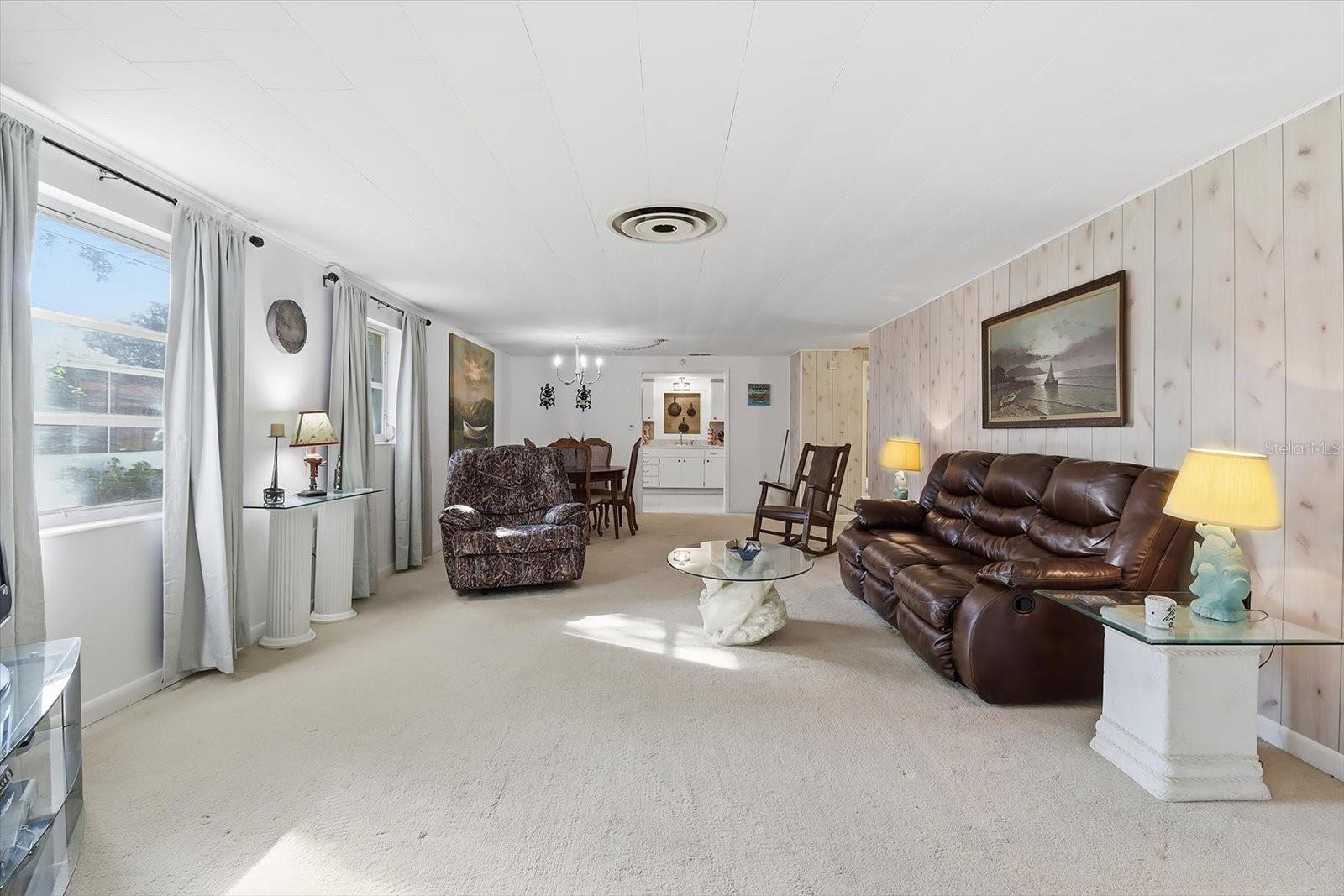 Image 6 of 50 For 11641 Salmon Drive