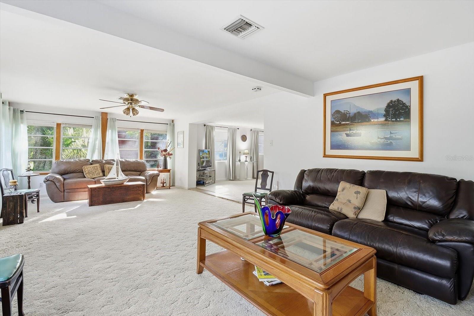 Image 8 of 50 For 11641 Salmon Drive