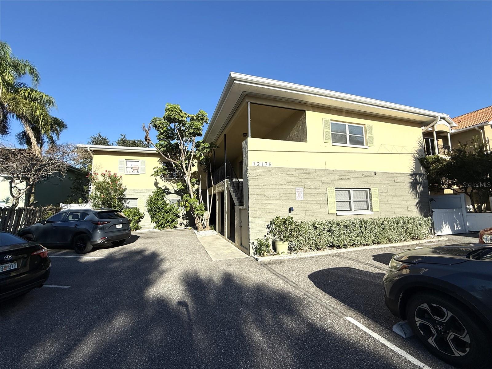 Image 13 of 19 For 12175 3rd Street E 4