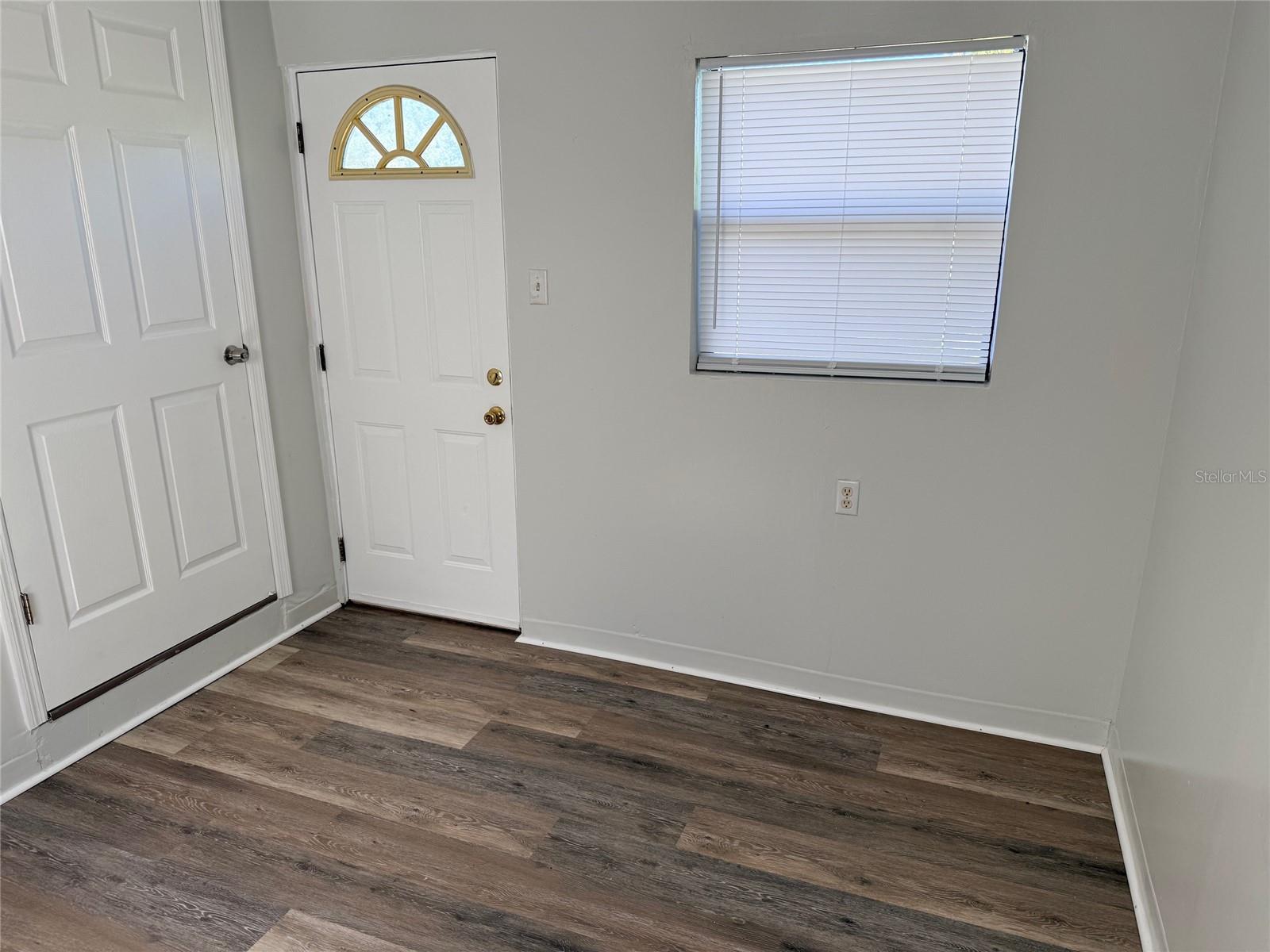 Image 20 of 26 For 1544 77th Avenue N