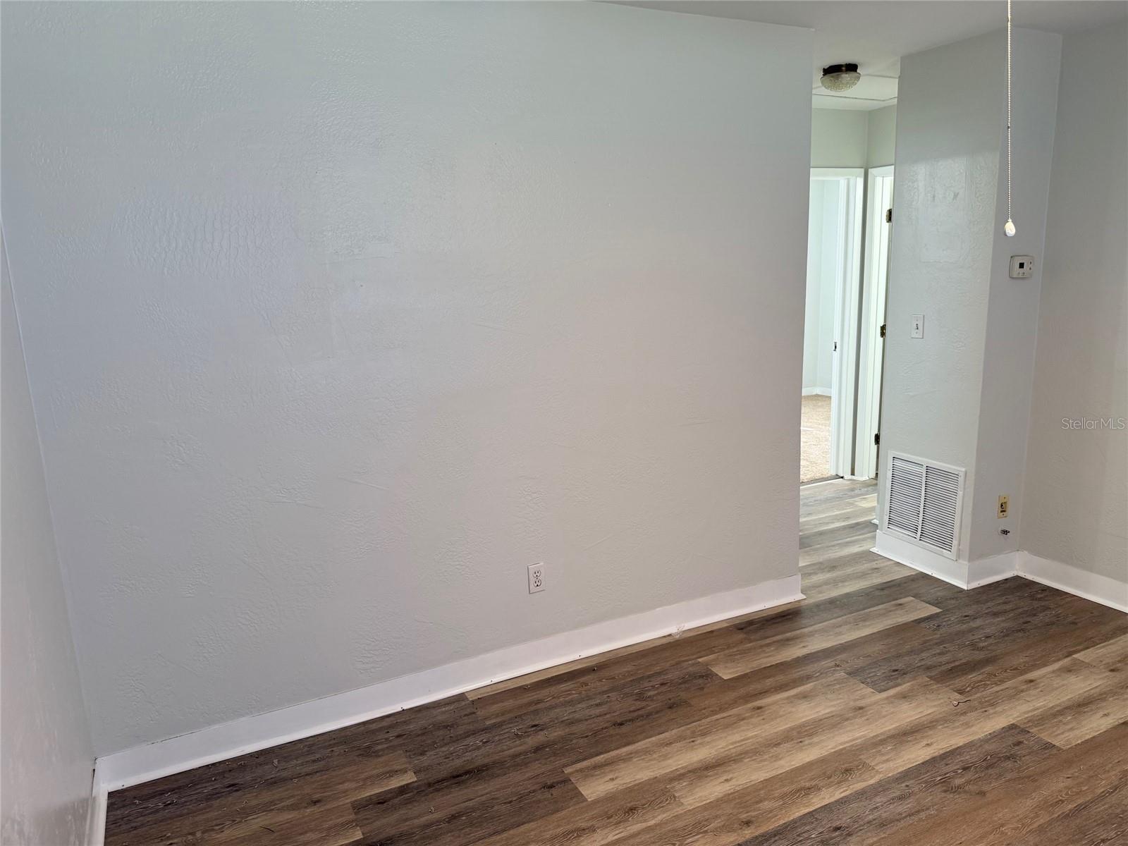 Image 6 of 26 For 1544 77th Avenue N