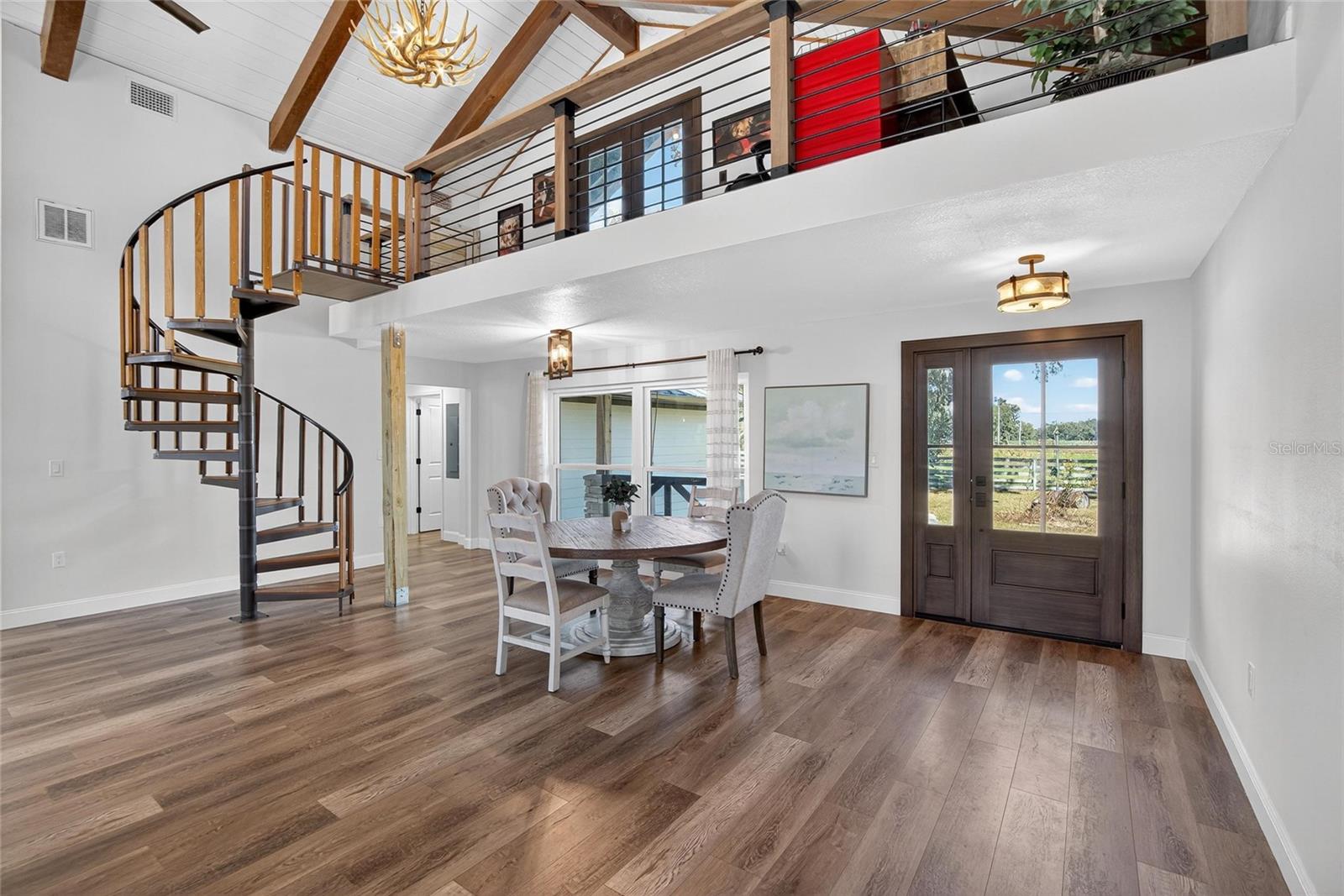 Listing photo id 13 for 2461 Sam Allen Road