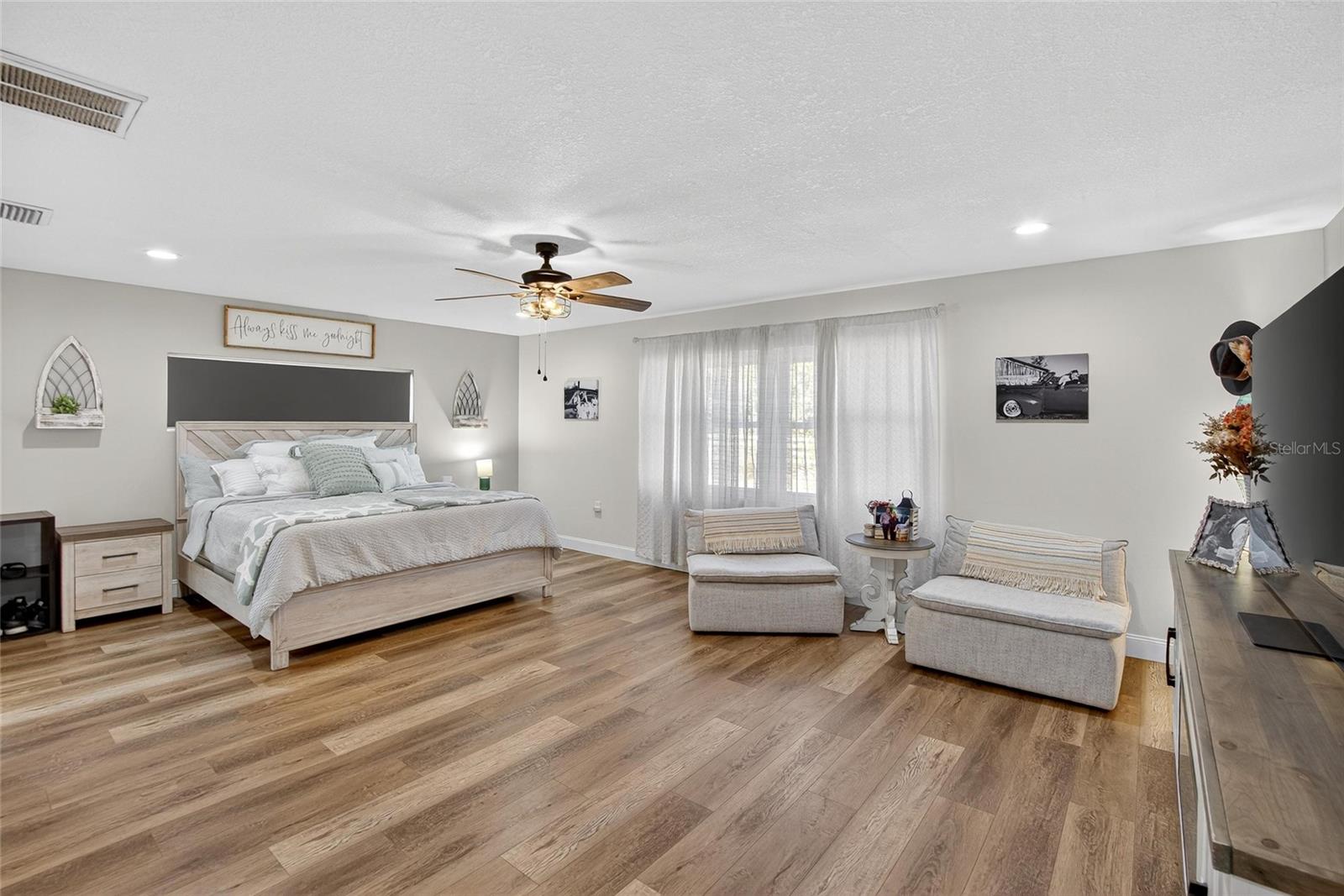 Listing photo id 22 for 2461 Sam Allen Road