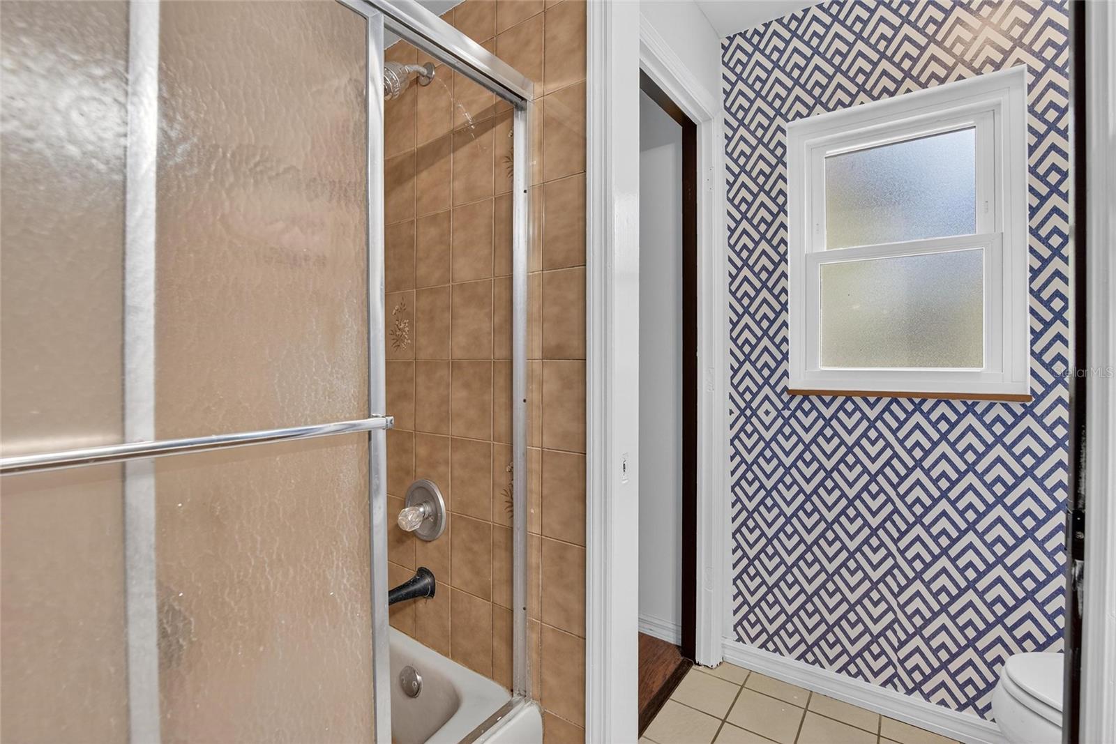 Listing photo id 37 for 2461 Sam Allen Road