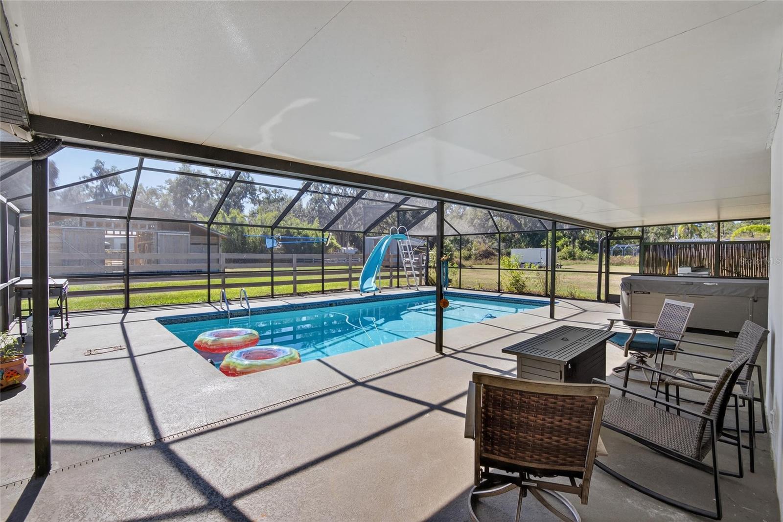 Listing photo id 46 for 2461 Sam Allen Road