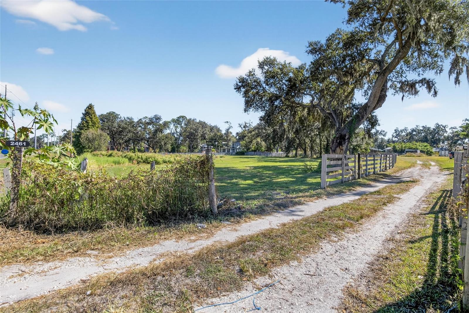 Listing photo id 60 for 2461 Sam Allen Road