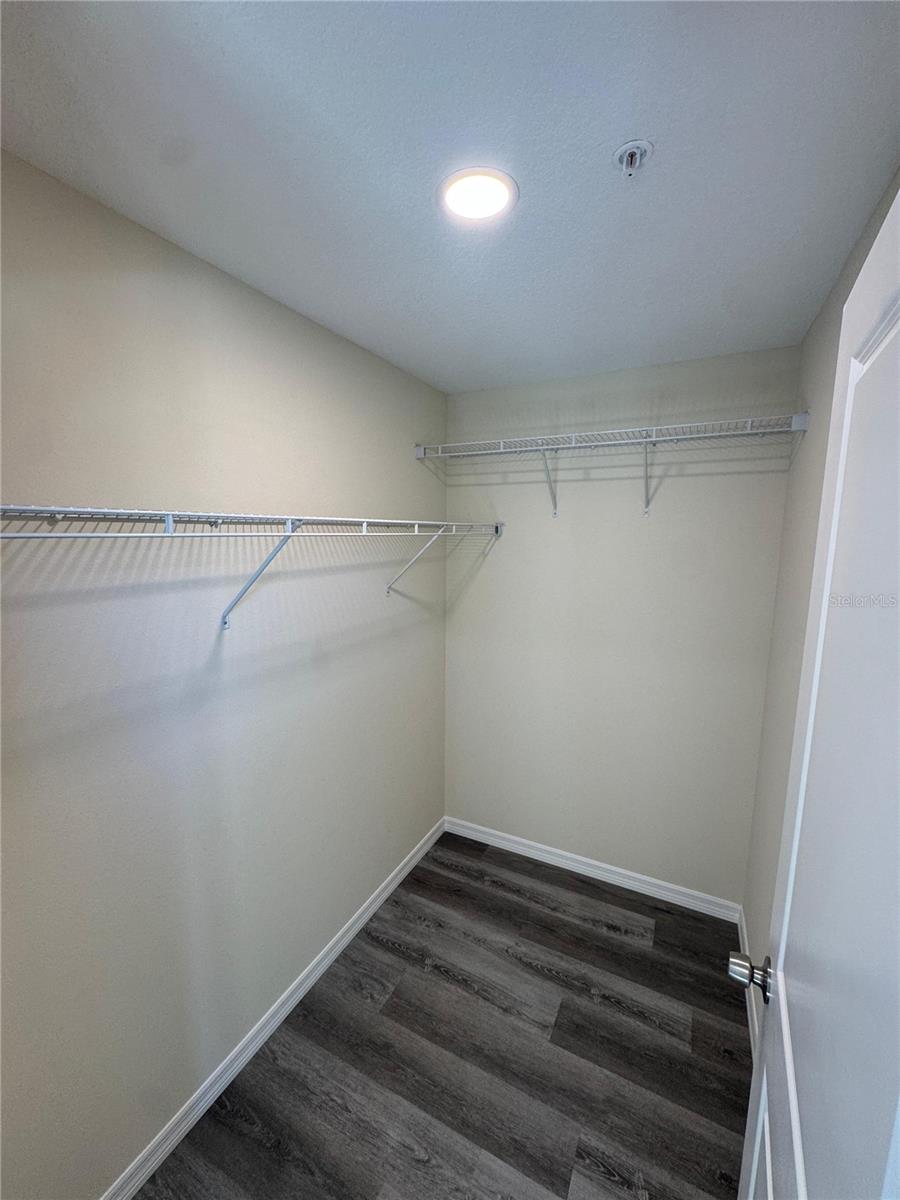 Image 15 of 28 For 4374 Cambio Gardens