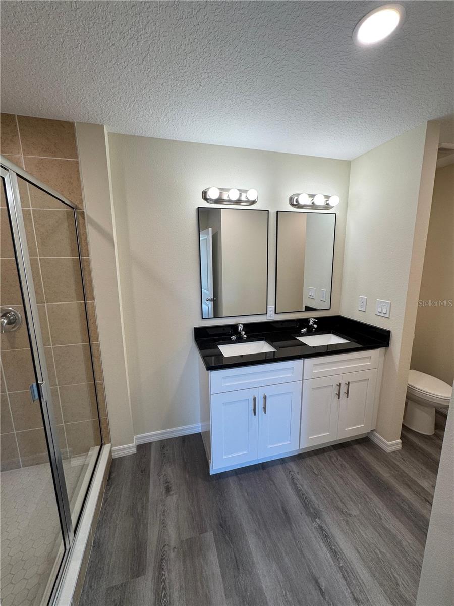 Image 18 of 28 For 4374 Cambio Gardens