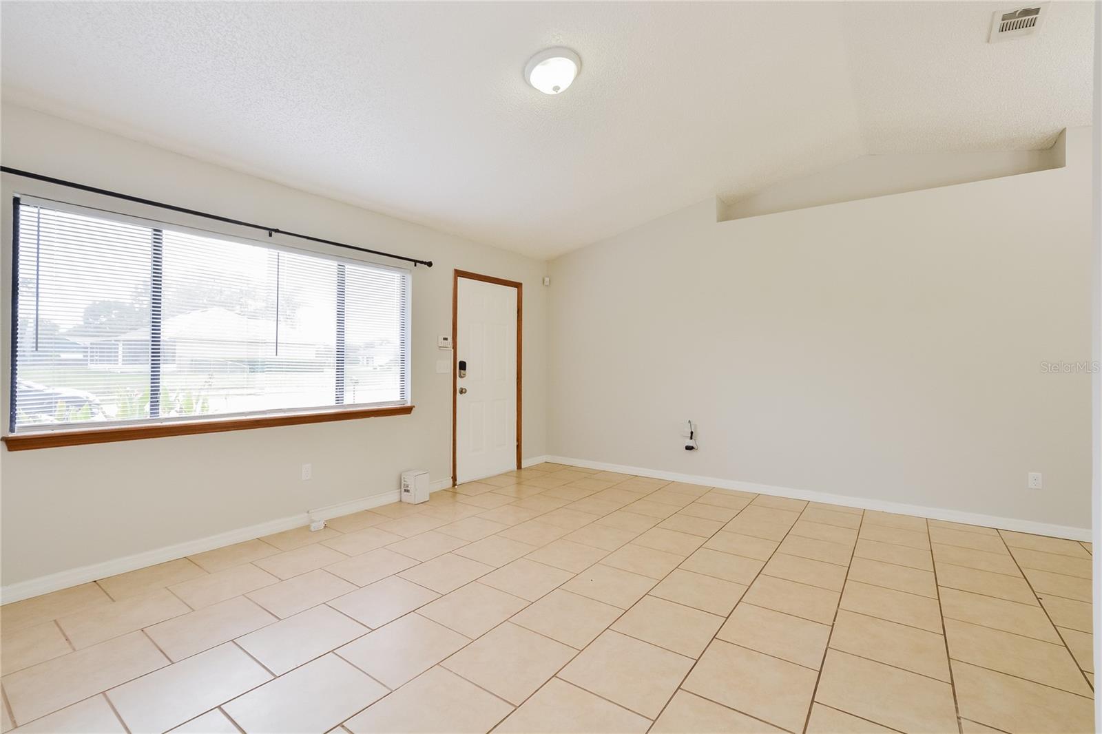 Image 12 of 16 For 3036 Beal Street