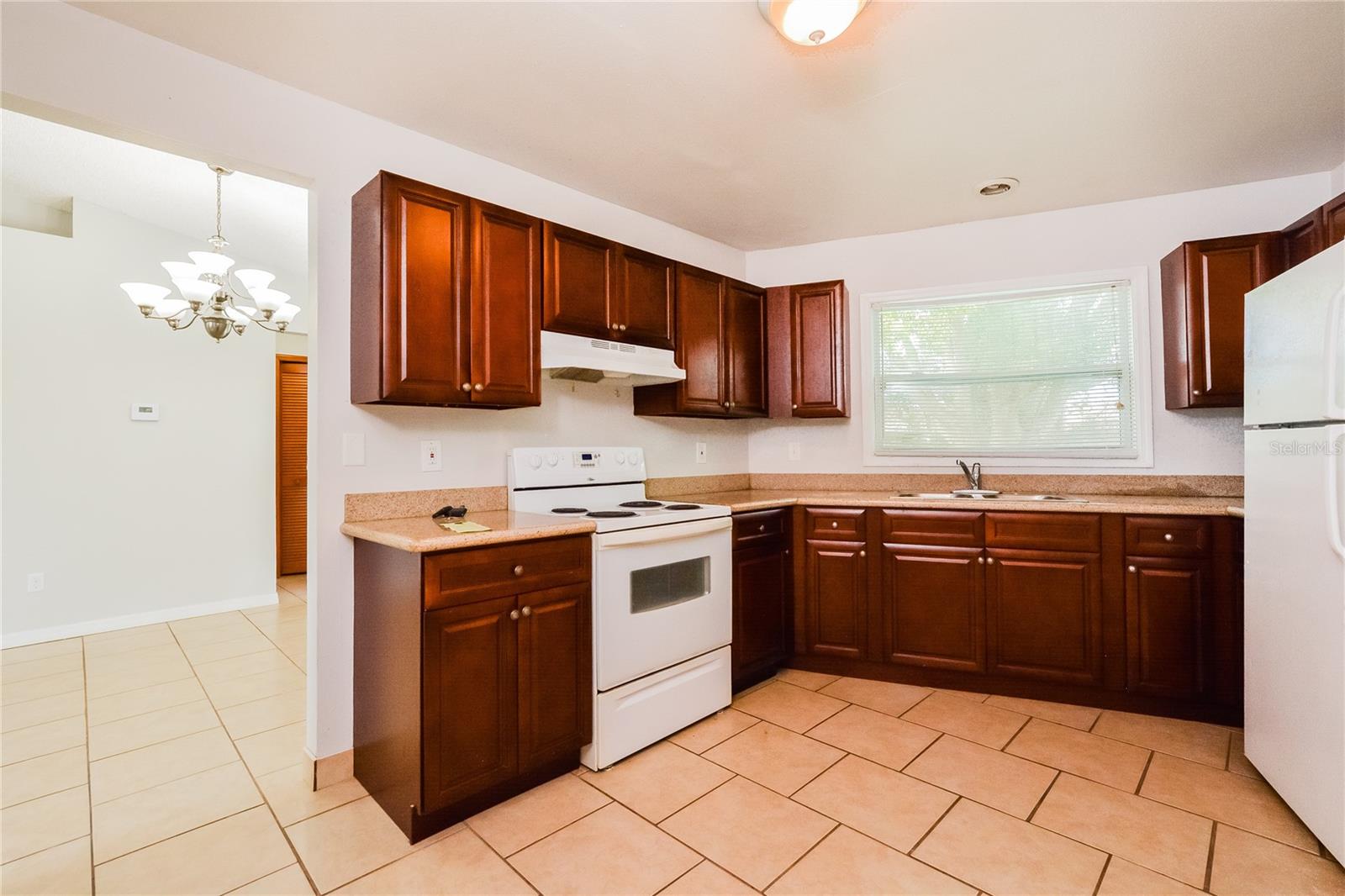 Image 2 of 16 For 3036 Beal Street