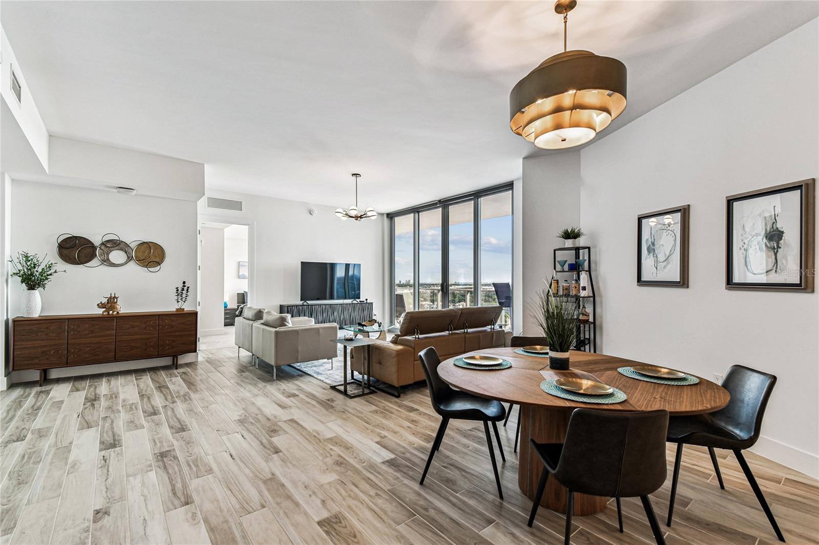 Image 15 of 85 For 5120 Marina Way 14006