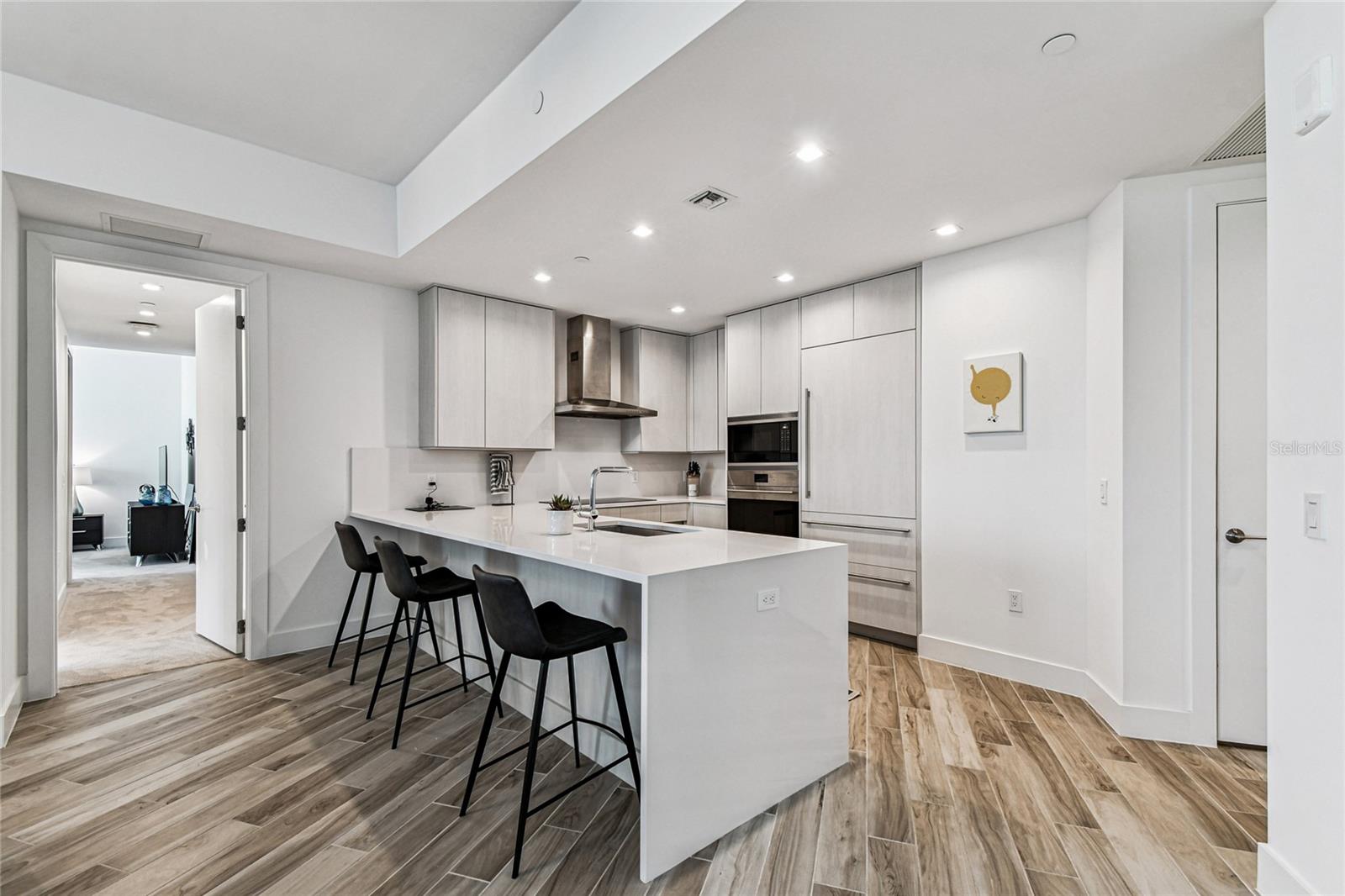 Image 17 of 85 For 5120 Marina Way 14006