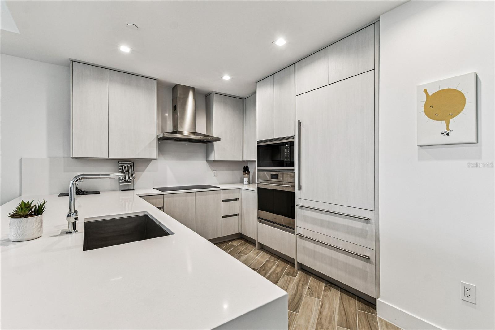 Image 21 of 85 For 5120 Marina Way 14006