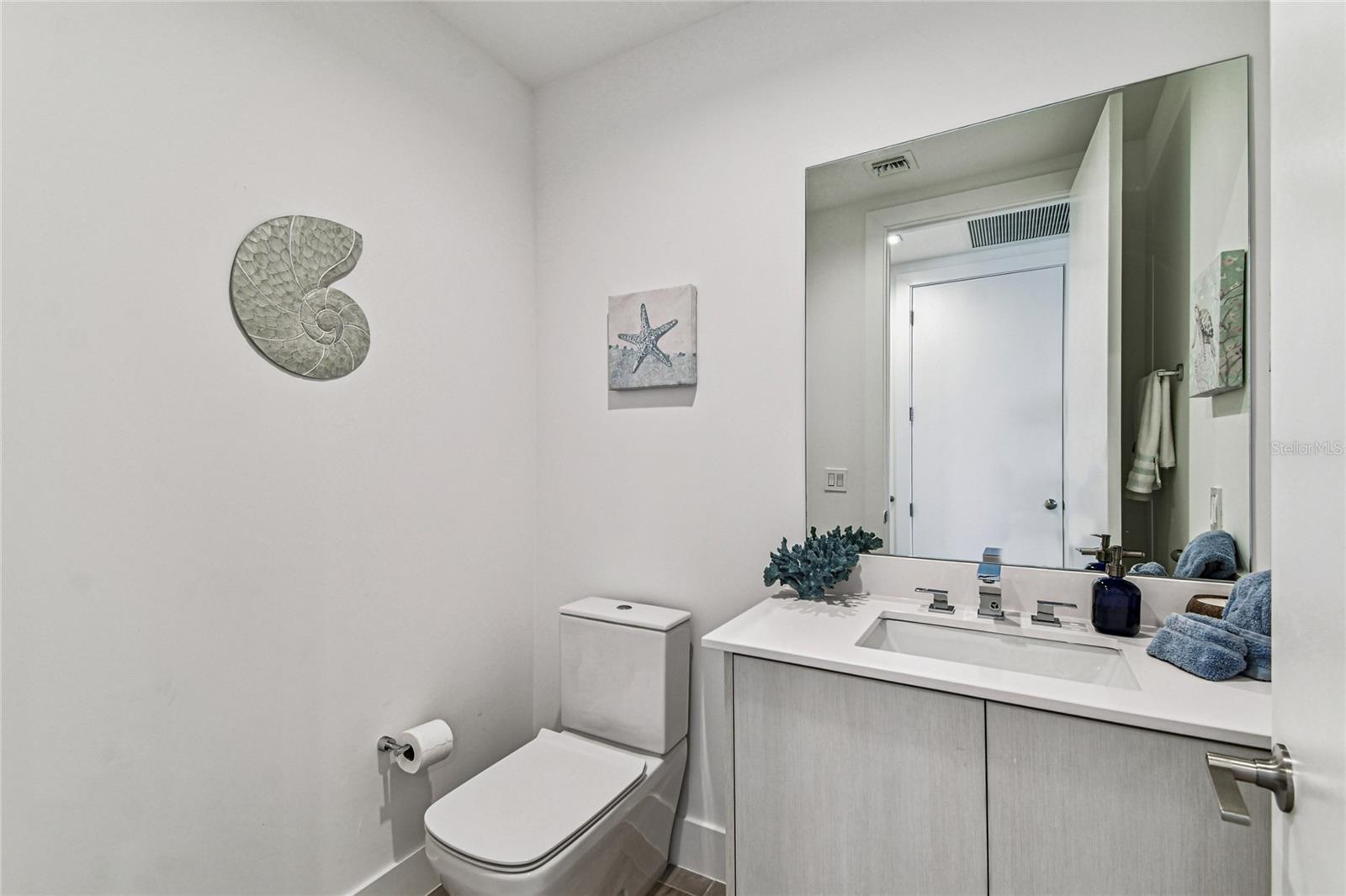 Image 26 of 85 For 5120 Marina Way 14006