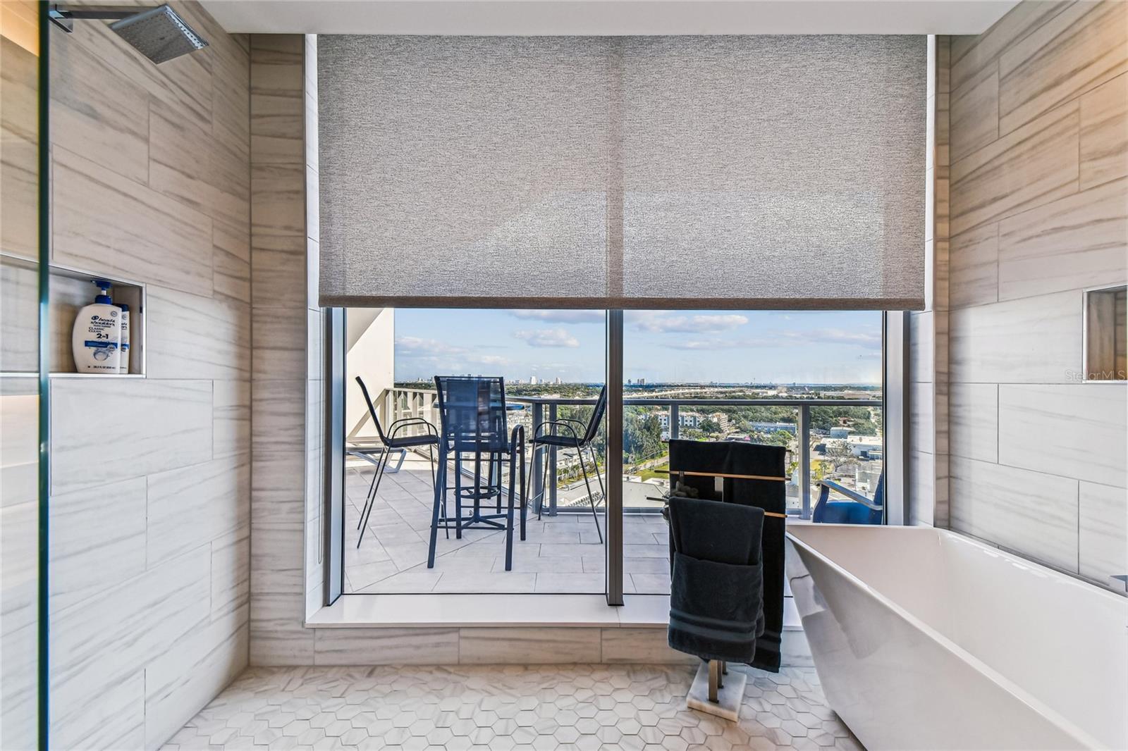 Image 30 of 85 For 5120 Marina Way 14006